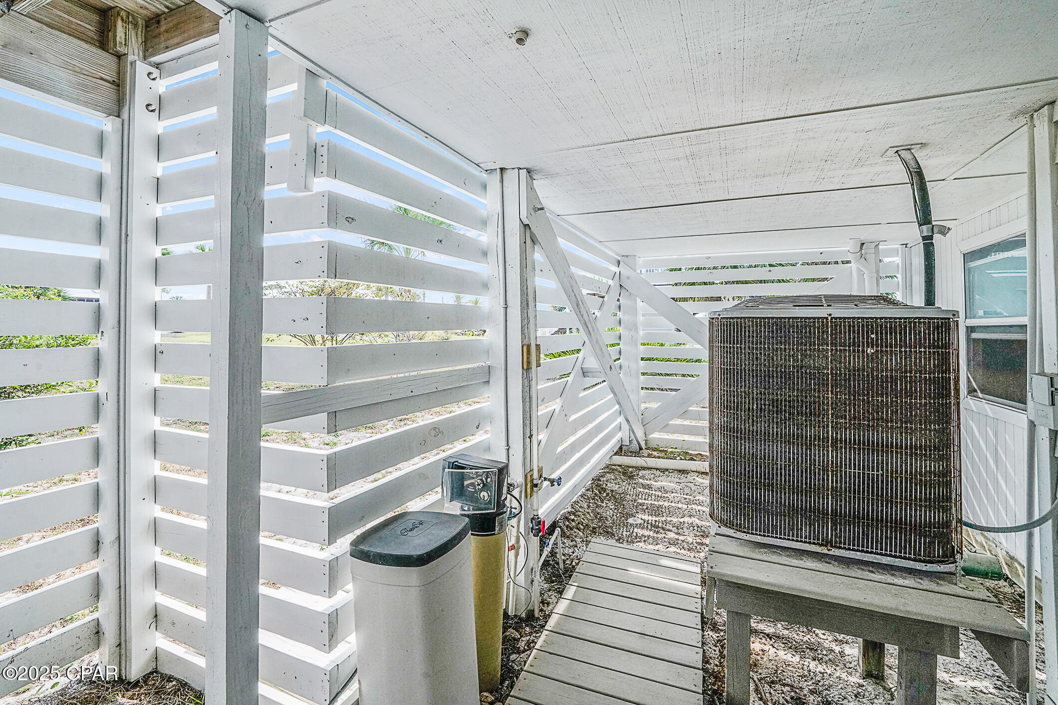 Cape Breezes - Residential