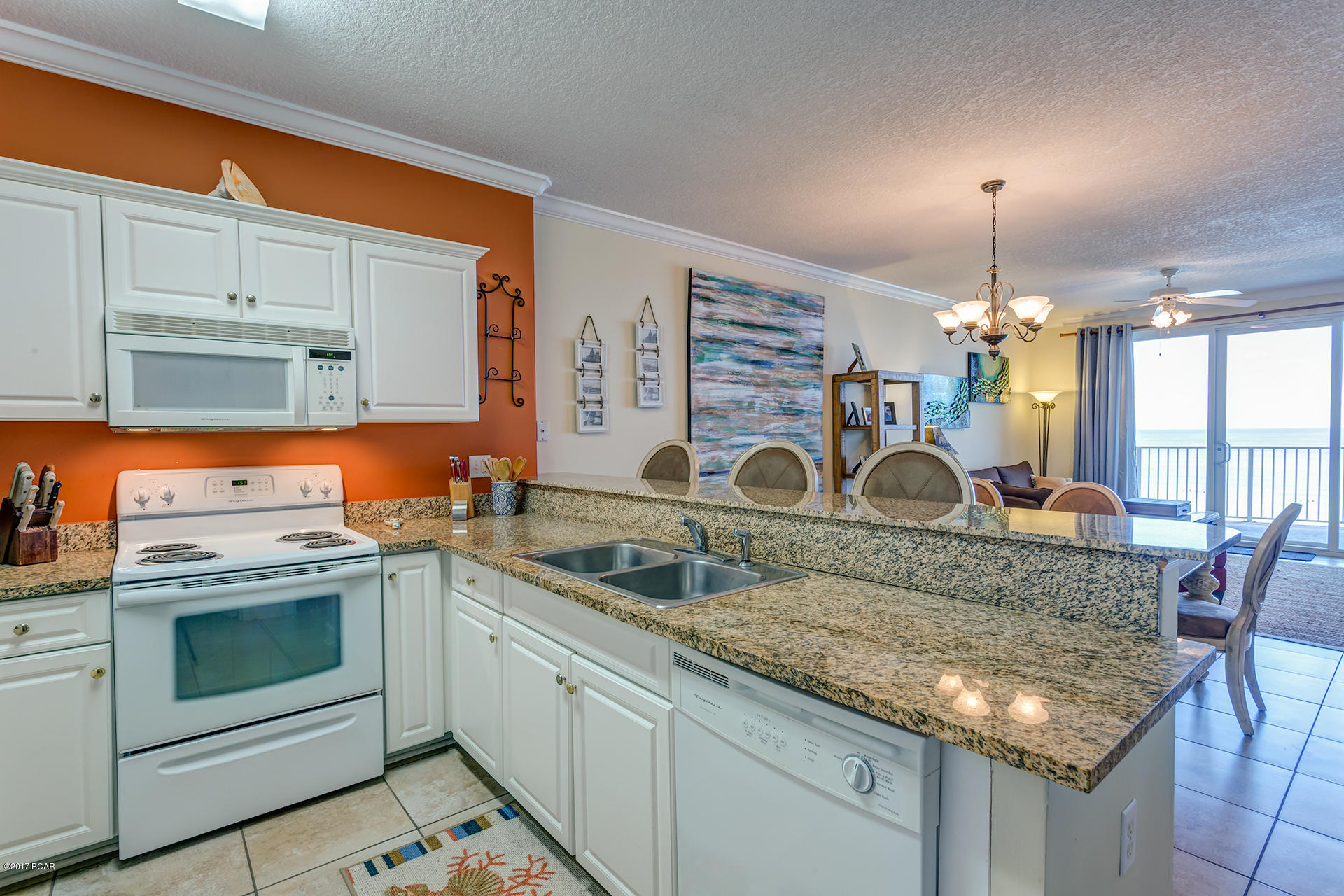 Twin Palms Resort - Residential