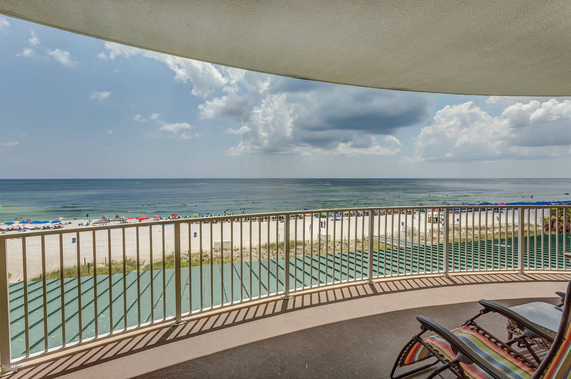 Twin Palms Resort - Residential