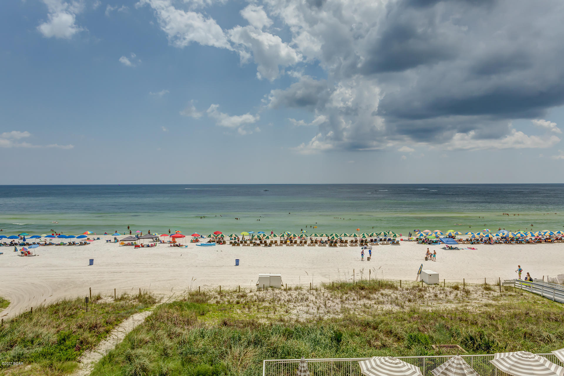 Twin Palms Resort - Residential