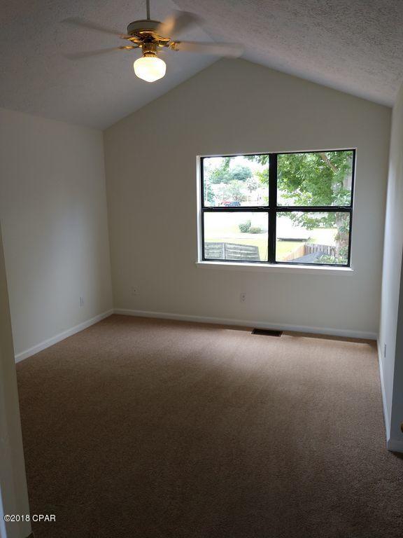 Belaire Estates U-6 - Residential