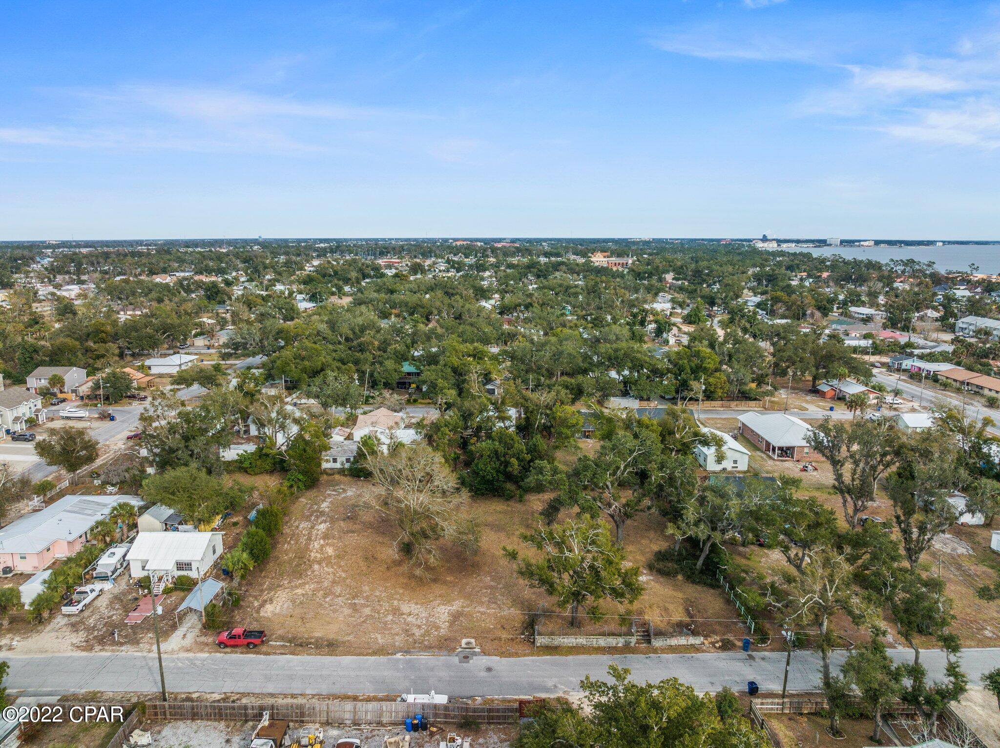 [No Recorded Subdiv] - Land