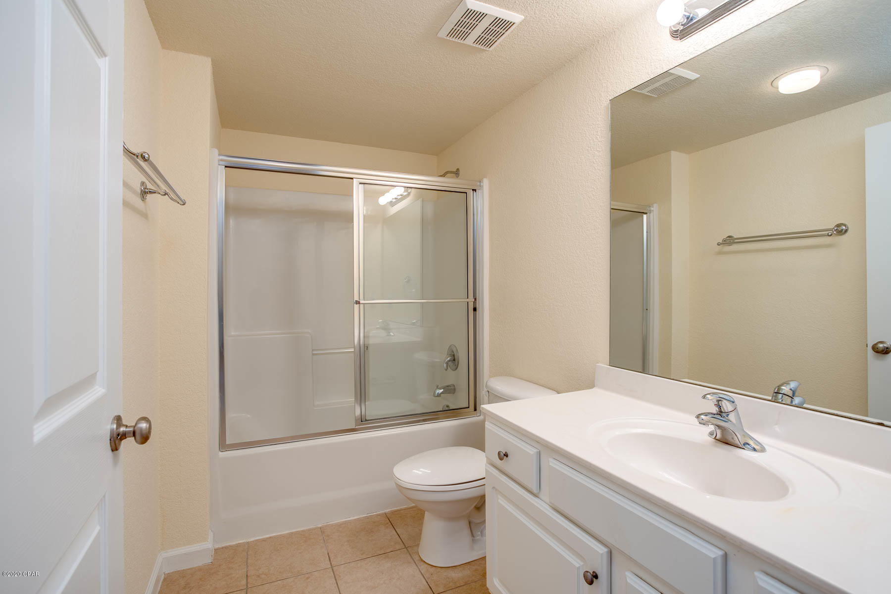 Hibiscus By The Bay - Residential