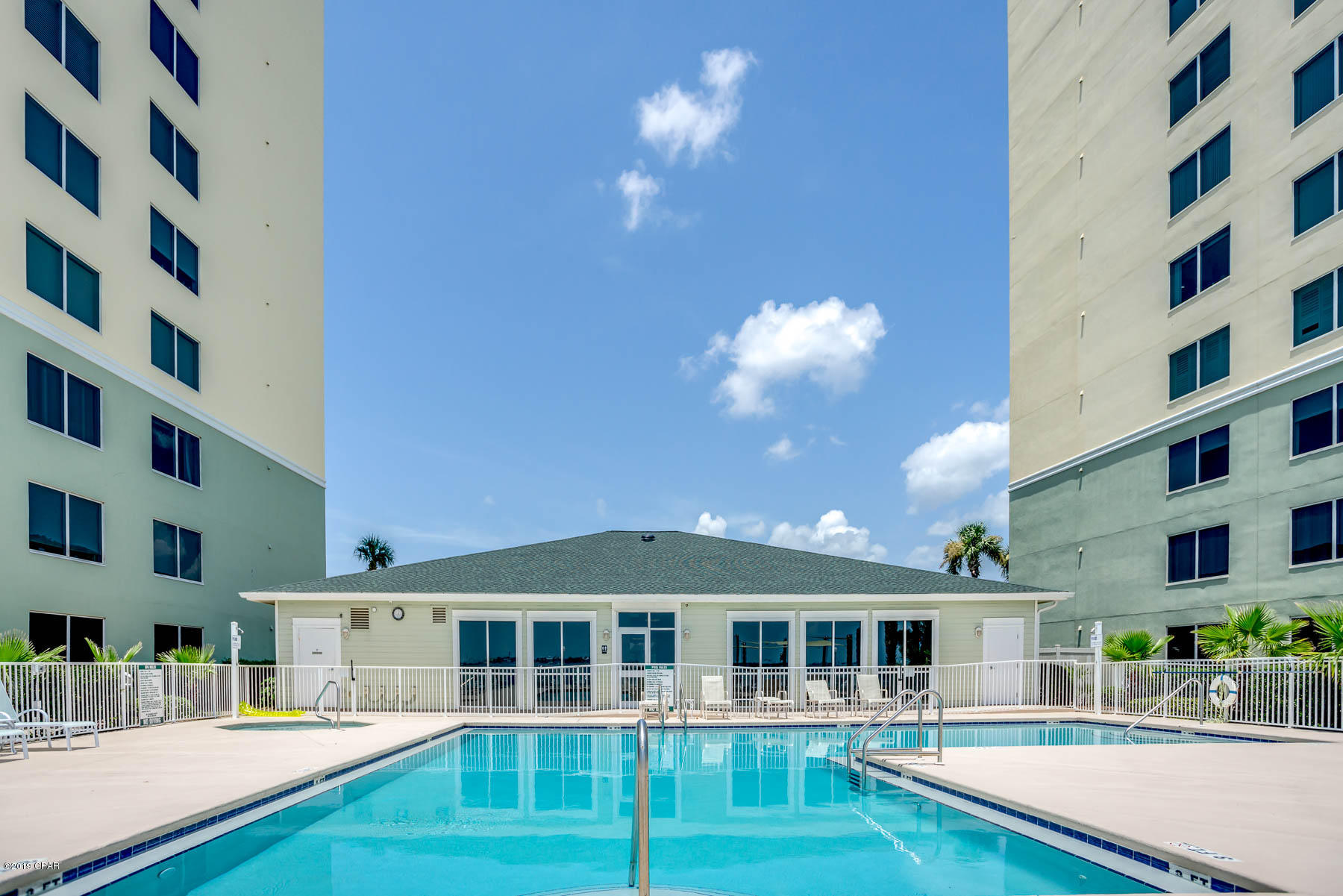 Hibiscus By The Bay - Residential