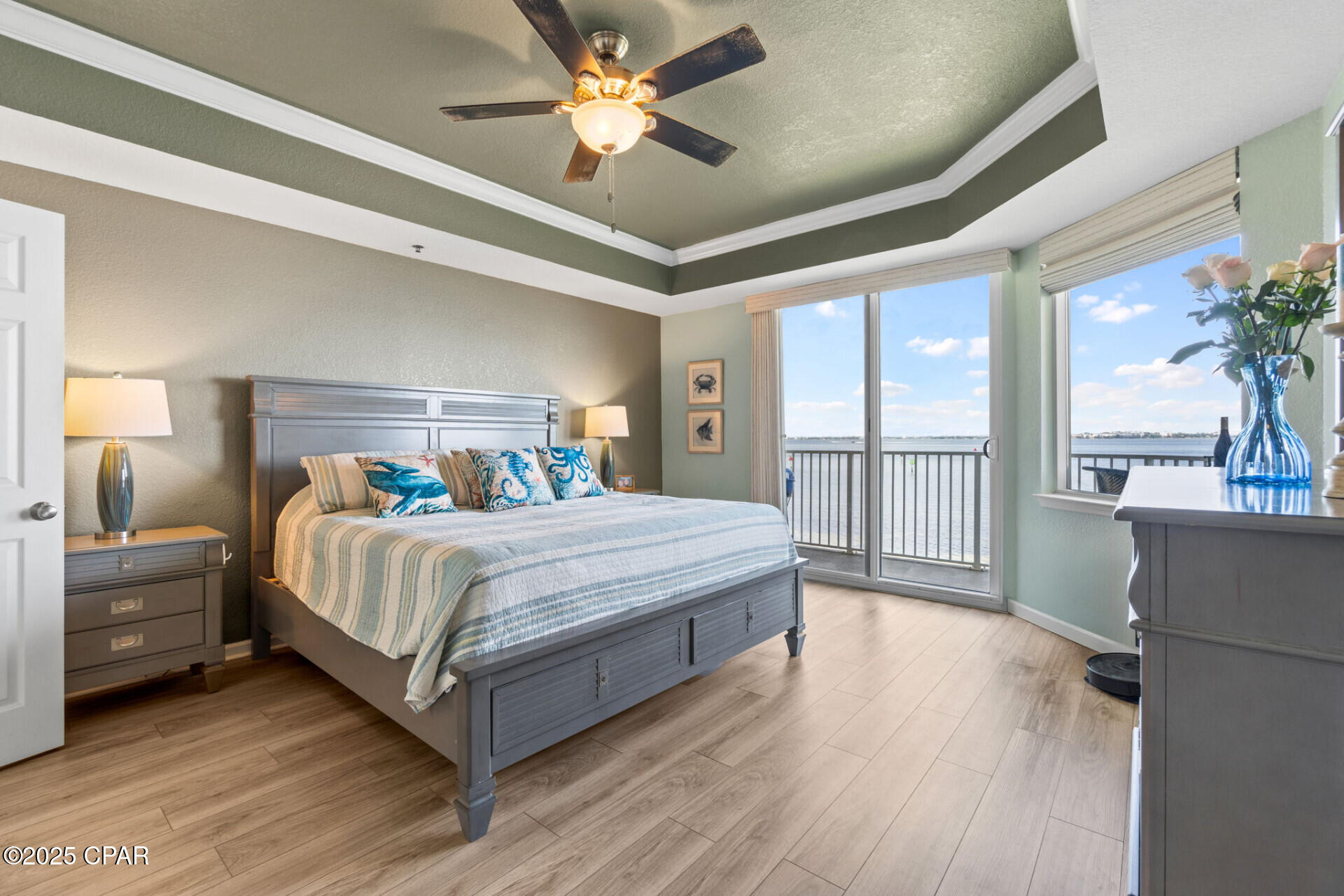 Hibiscus By The Bay - Residential