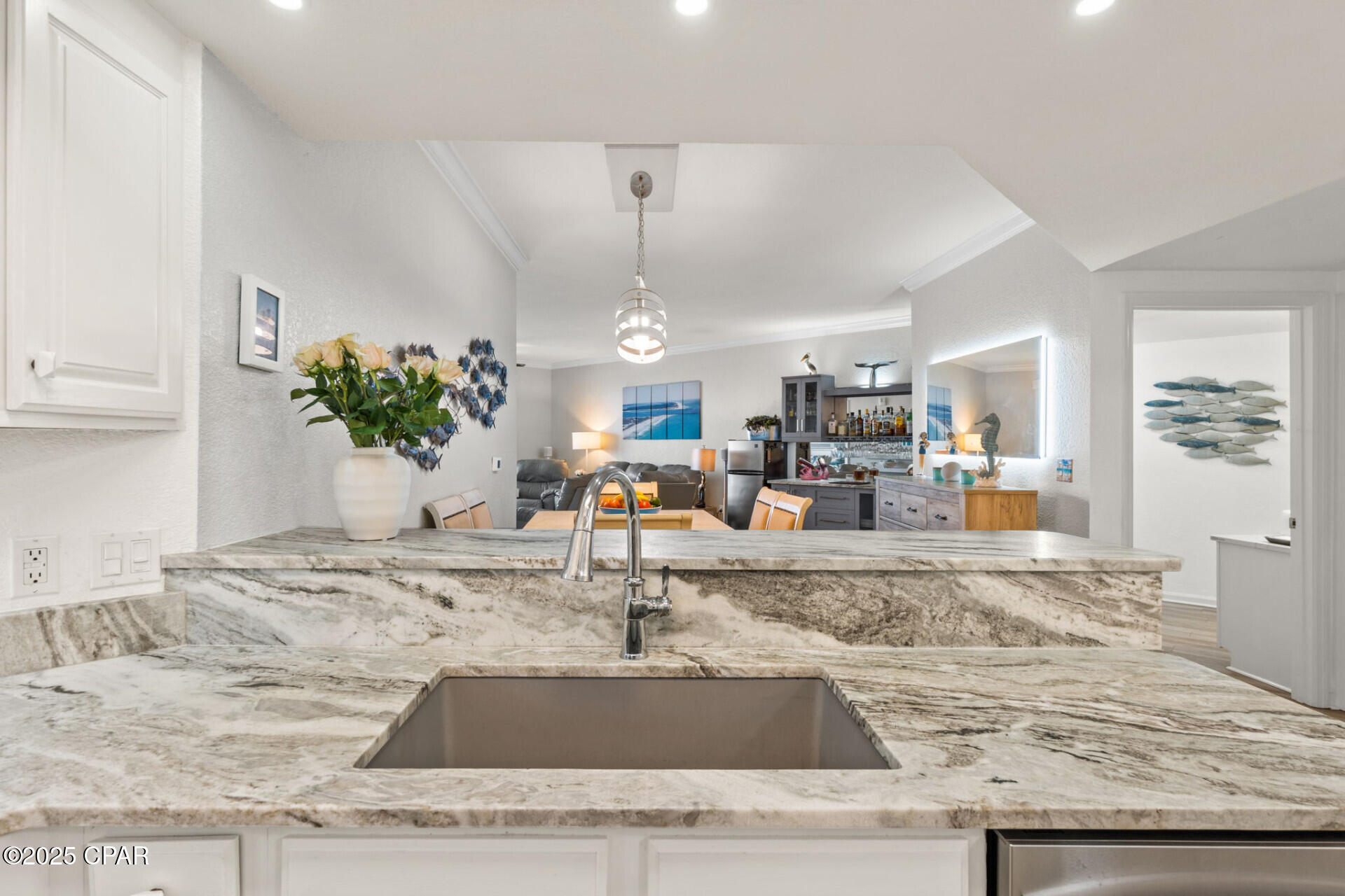 Hibiscus By The Bay - Residential