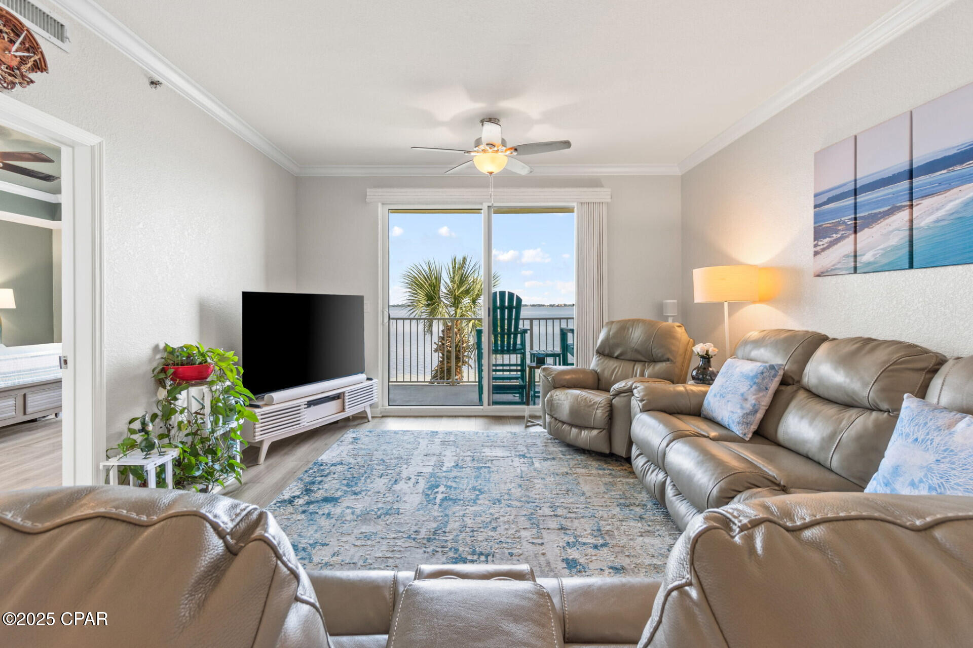 Hibiscus By The Bay - Residential