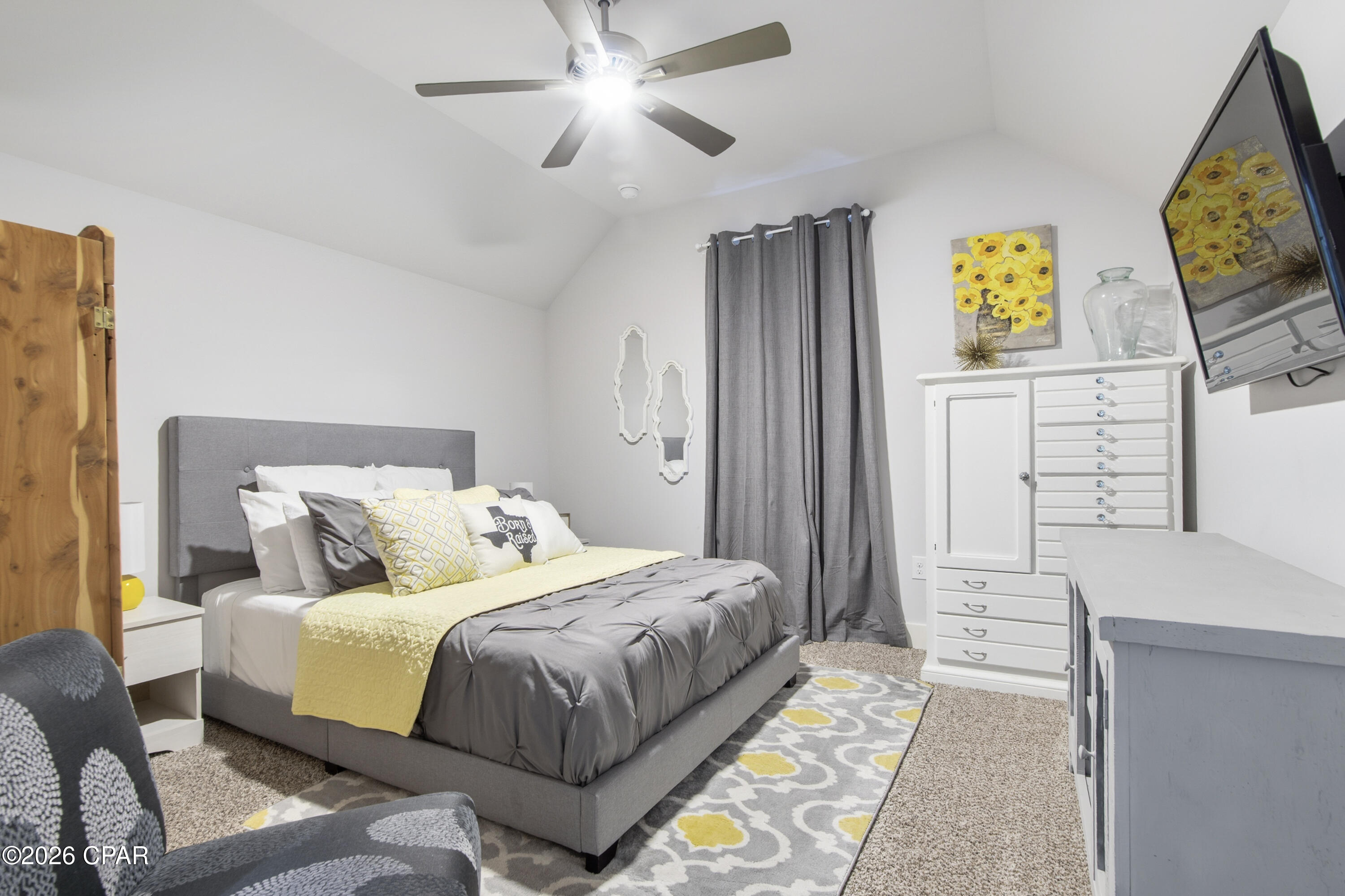 Pices Cove 1st Add - Residential