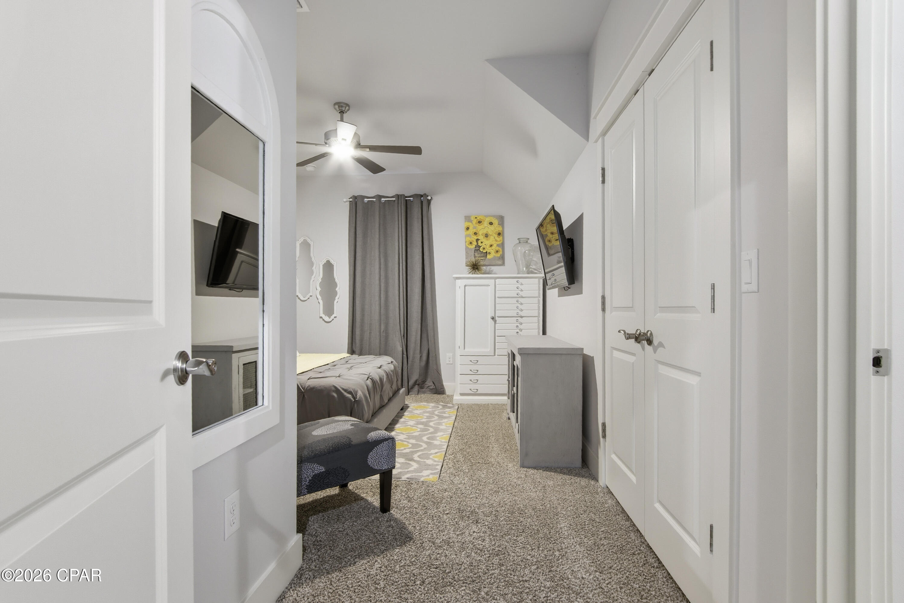 Pices Cove 1st Add - Residential