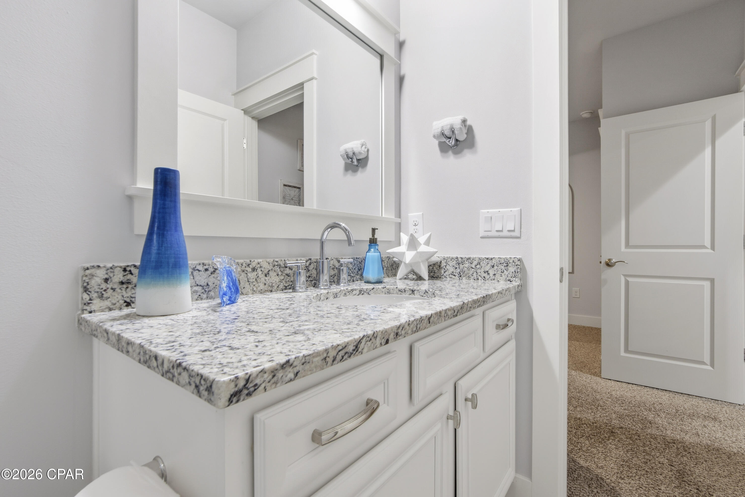 Pices Cove 1st Add - Residential