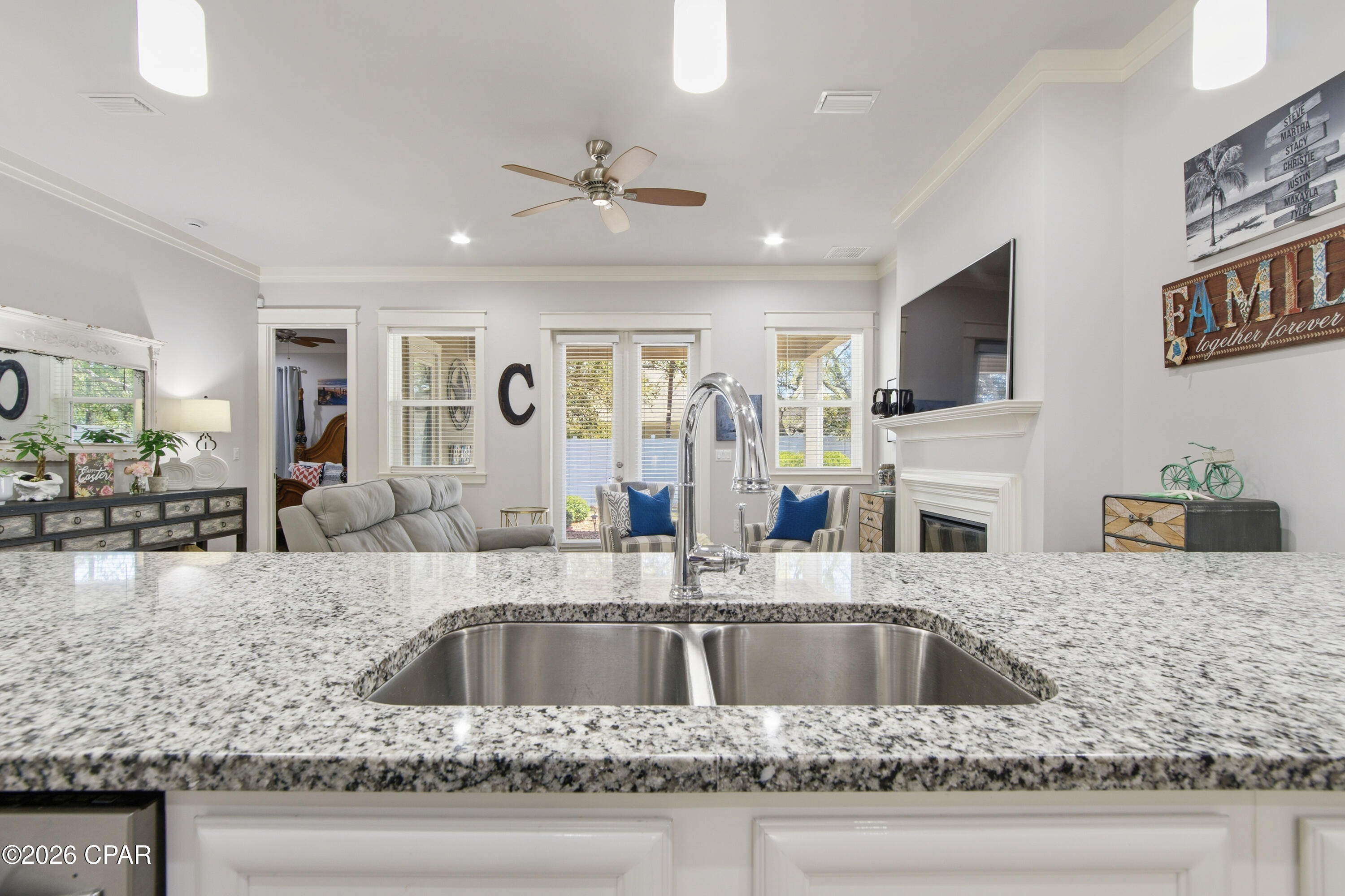 Pices Cove 1st Add - Residential