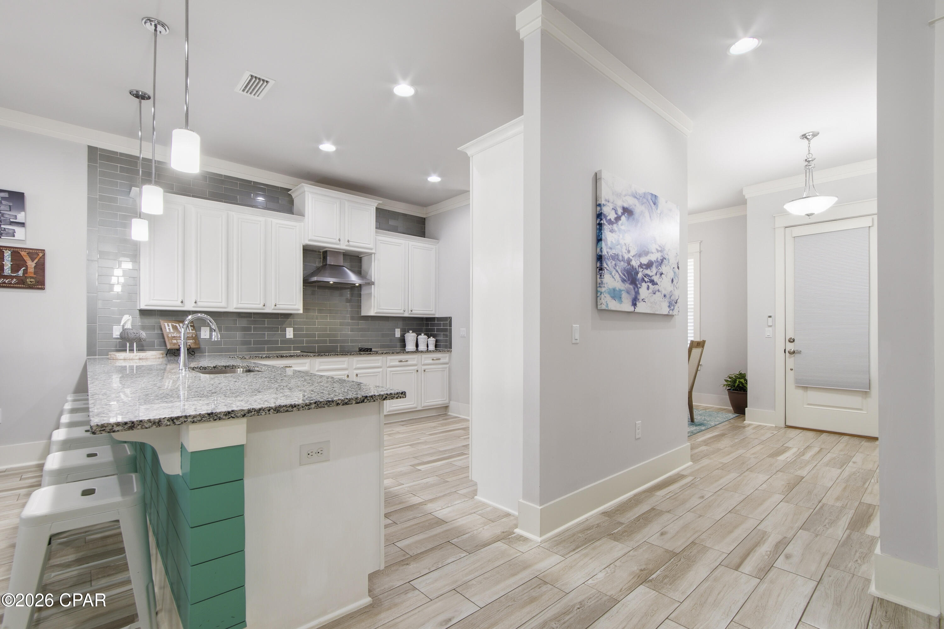 Pices Cove 1st Add - Residential