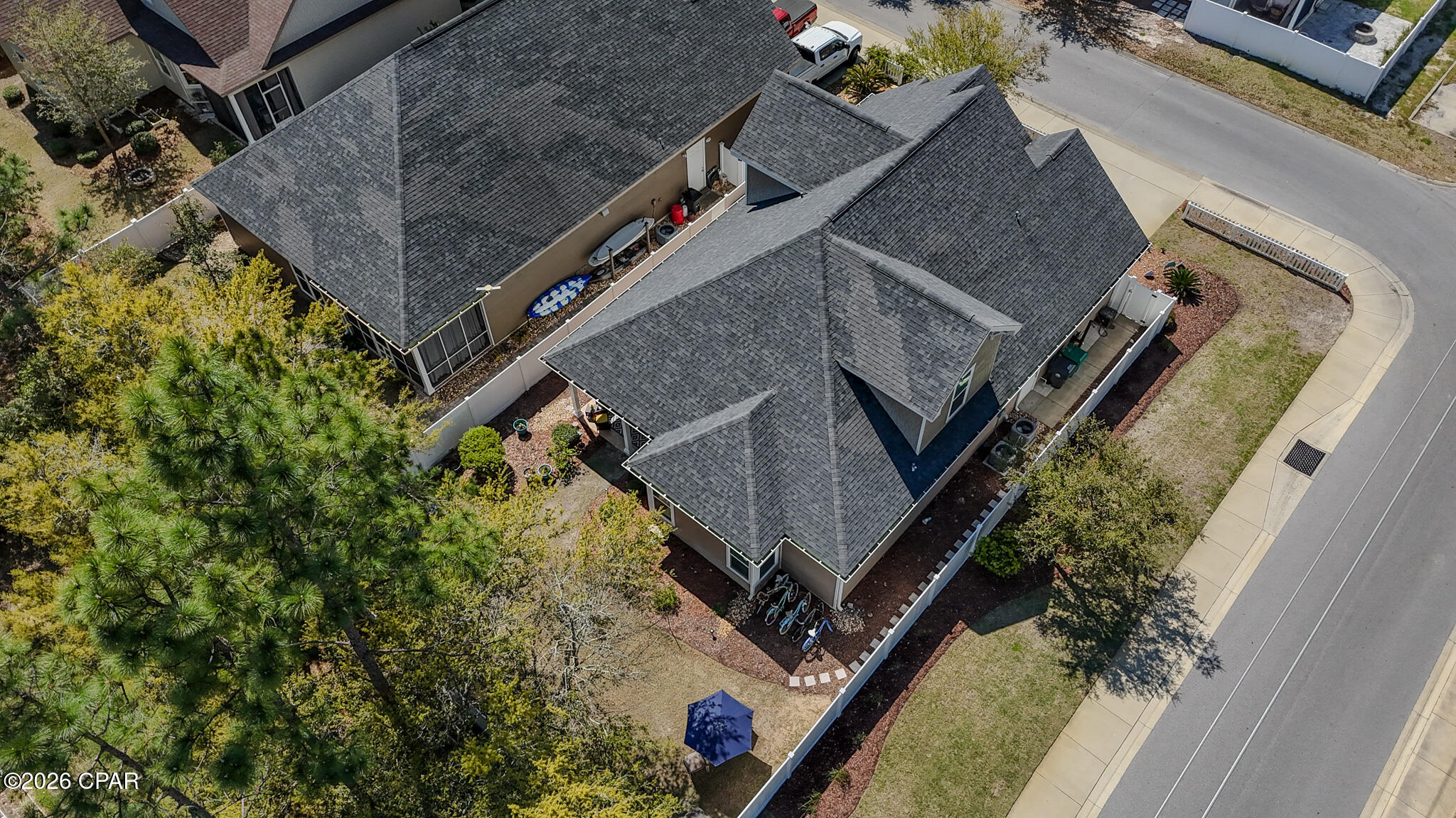 Pices Cove 1st Add - Residential