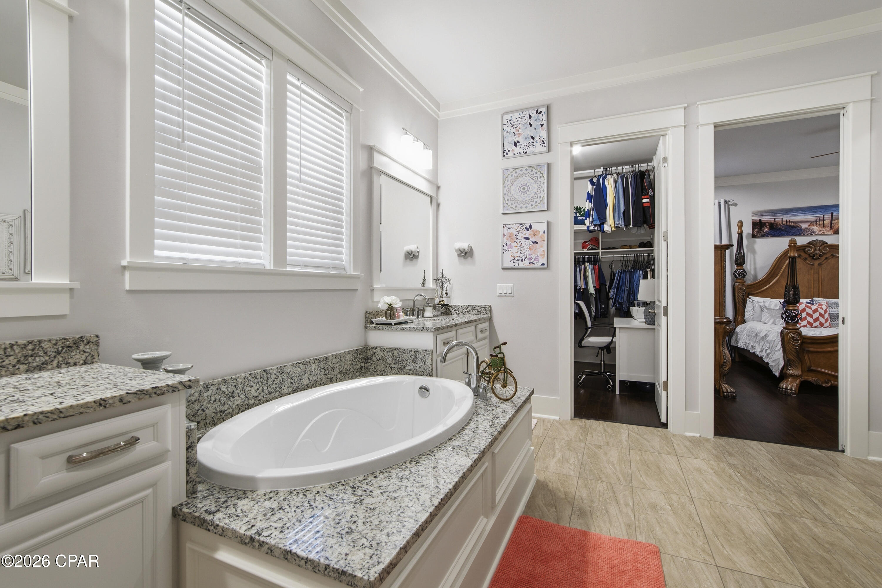 Pices Cove 1st Add - Residential