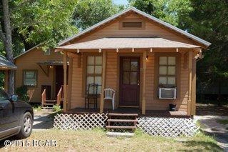 ATTENTION INVESTORS!!!  RENTAL INCOME OF $2128/month!! Don't miss this opportunity to own a seasoned rental property.  There is a total of 3 units. Current long term tenants pay on a weekly basis.  Exceptional income potential! Additional information upon request.