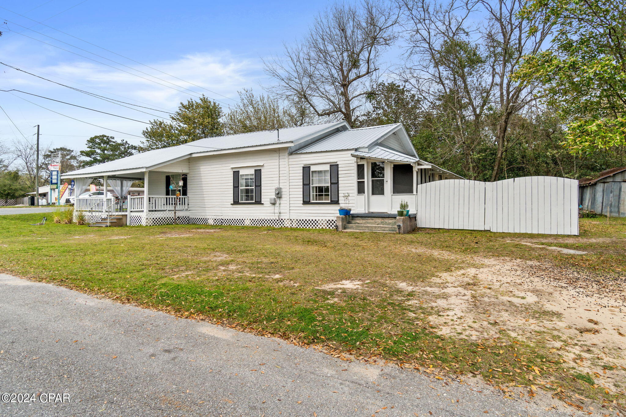 [No Recorded Subdiv] - Residential