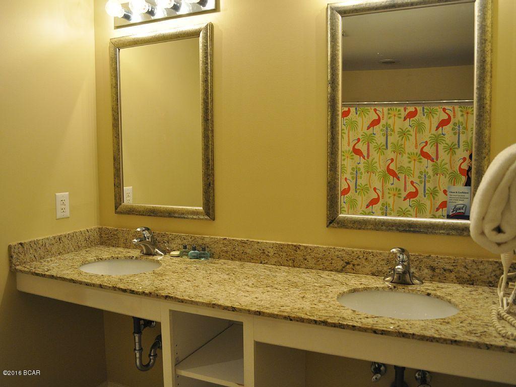 Splash Condo - Residential