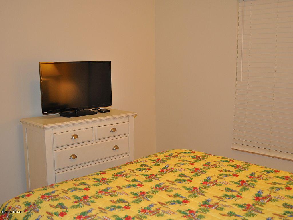 Splash Condo - Residential