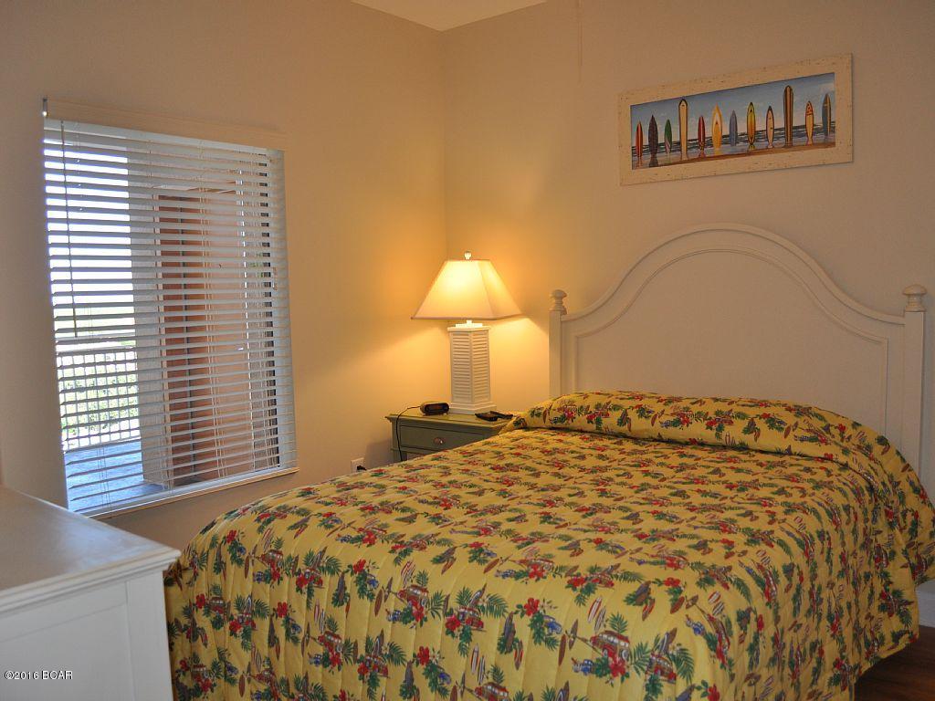 Splash Condo - Residential