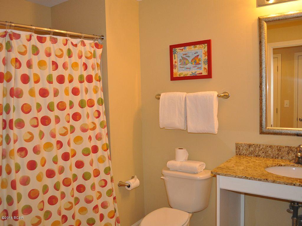 Splash Condo - Residential