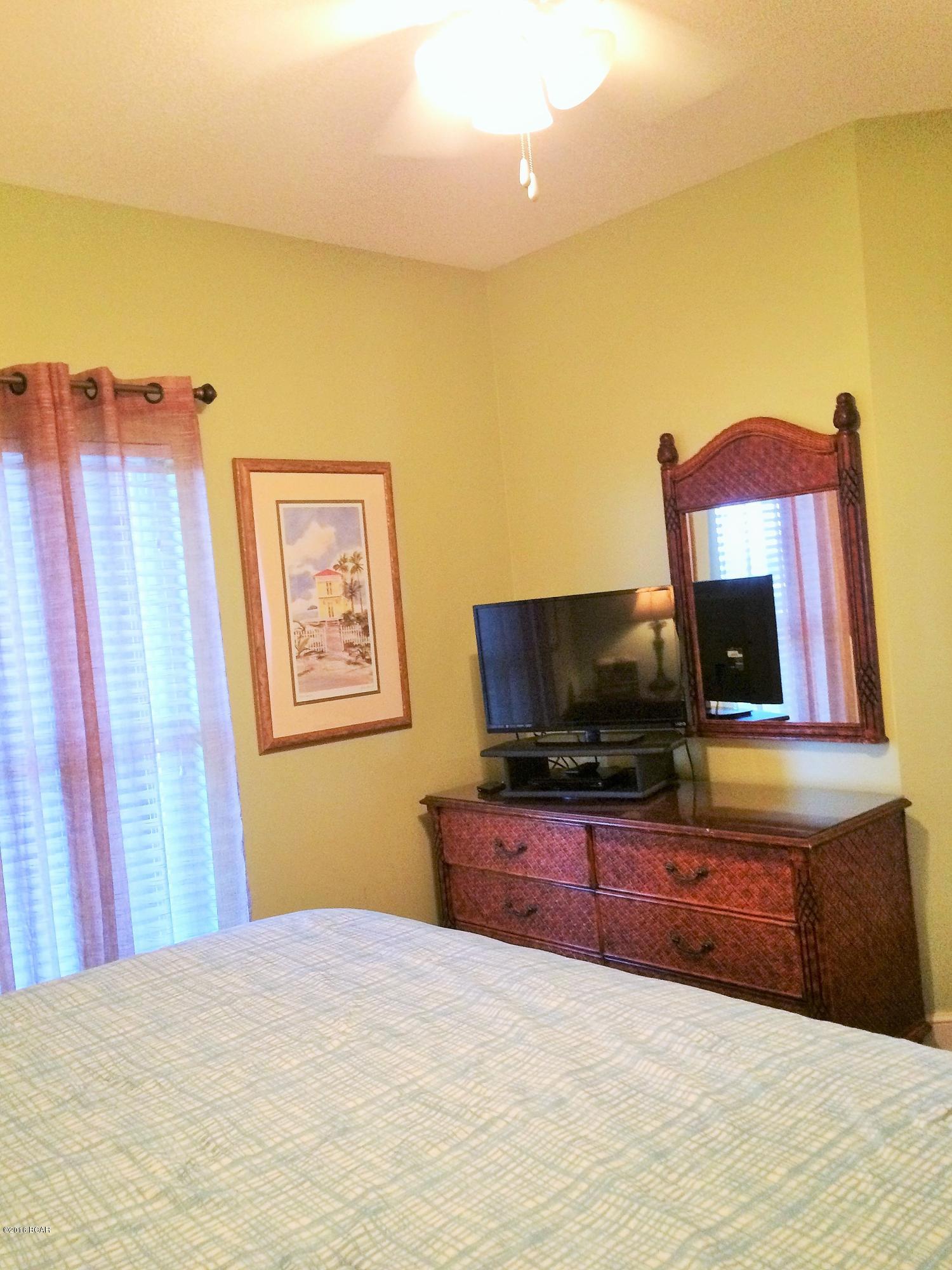 Majestic Beach Tower I - Residential