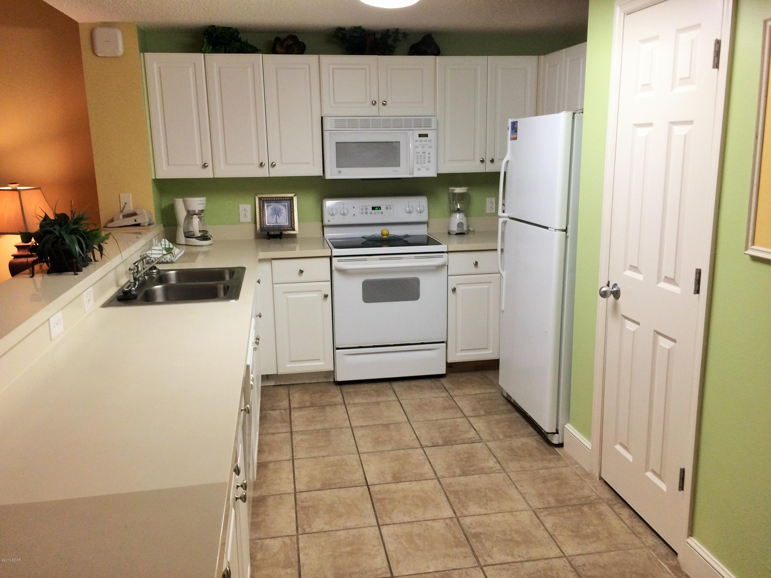 Majestic Beach Tower I - Residential