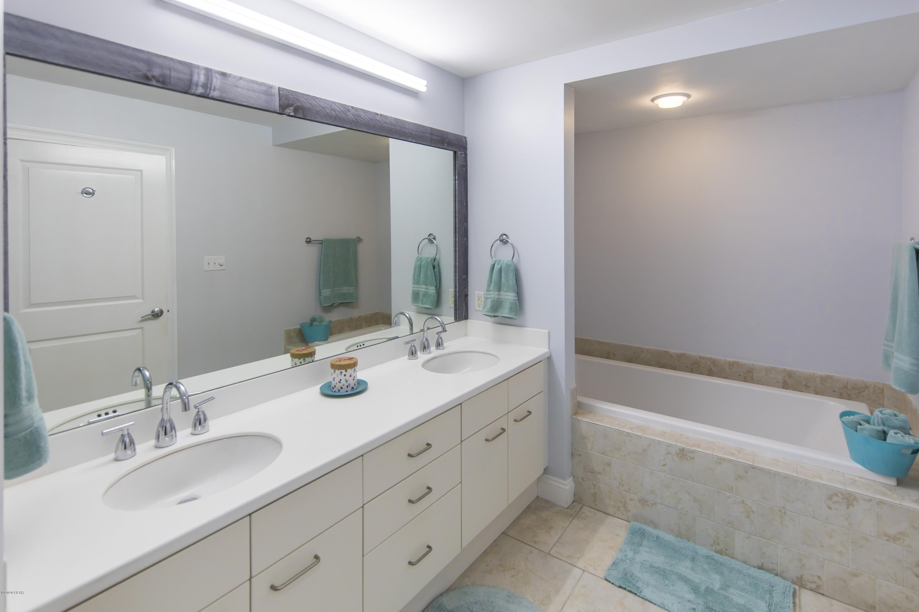 Marina Landing - Residential