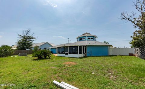 A home in Mexico Beach