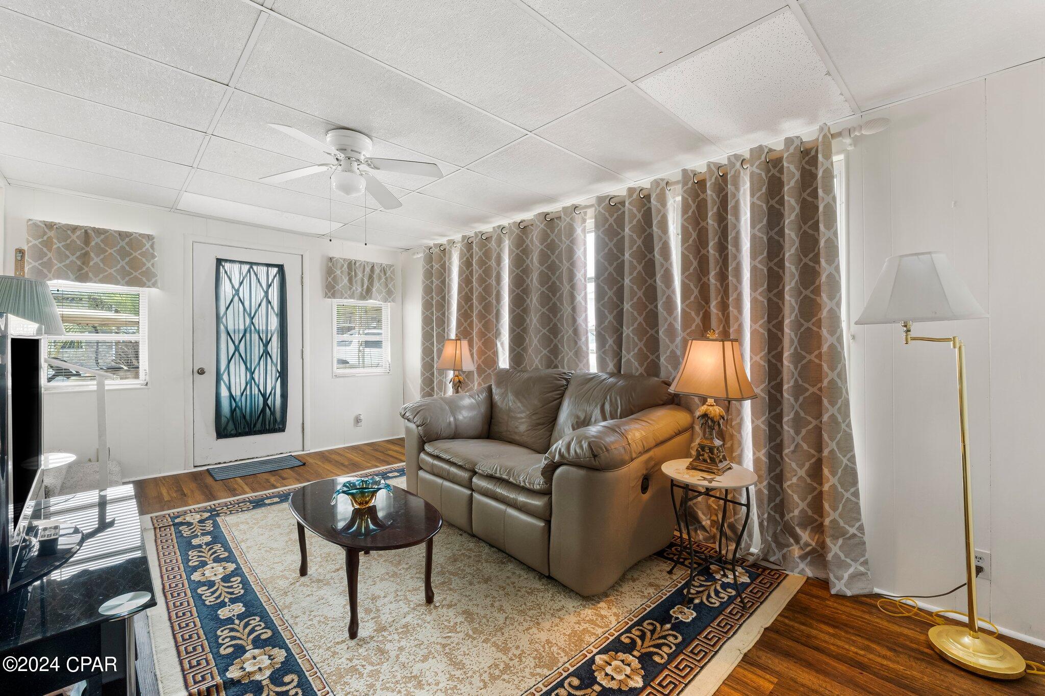 Venture Out Travel Trail - Residential