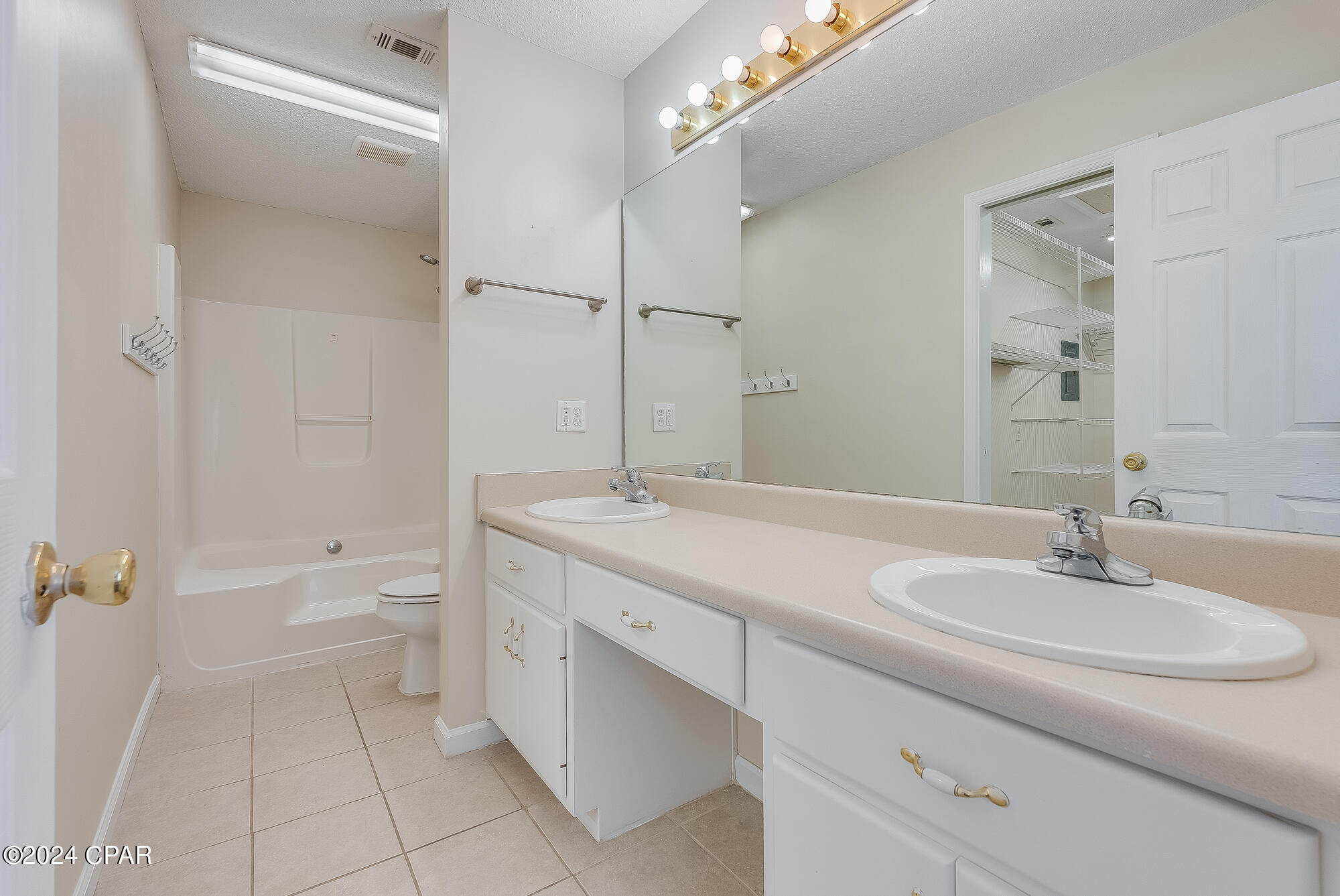 East Bay Park - Residential