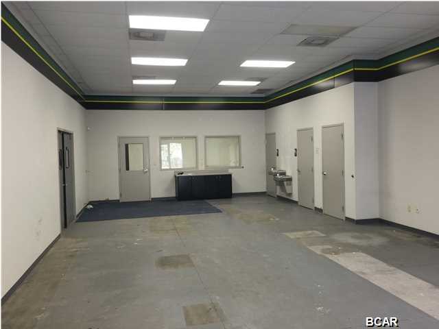 No Named Subdivision - Commercial Lease