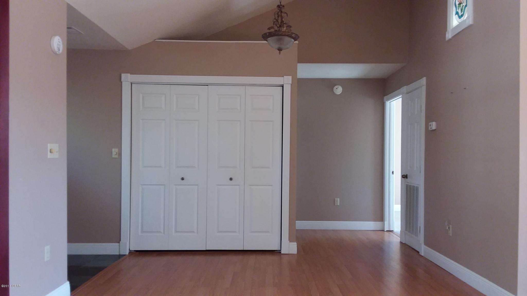 Dogwood Lakes - Residential