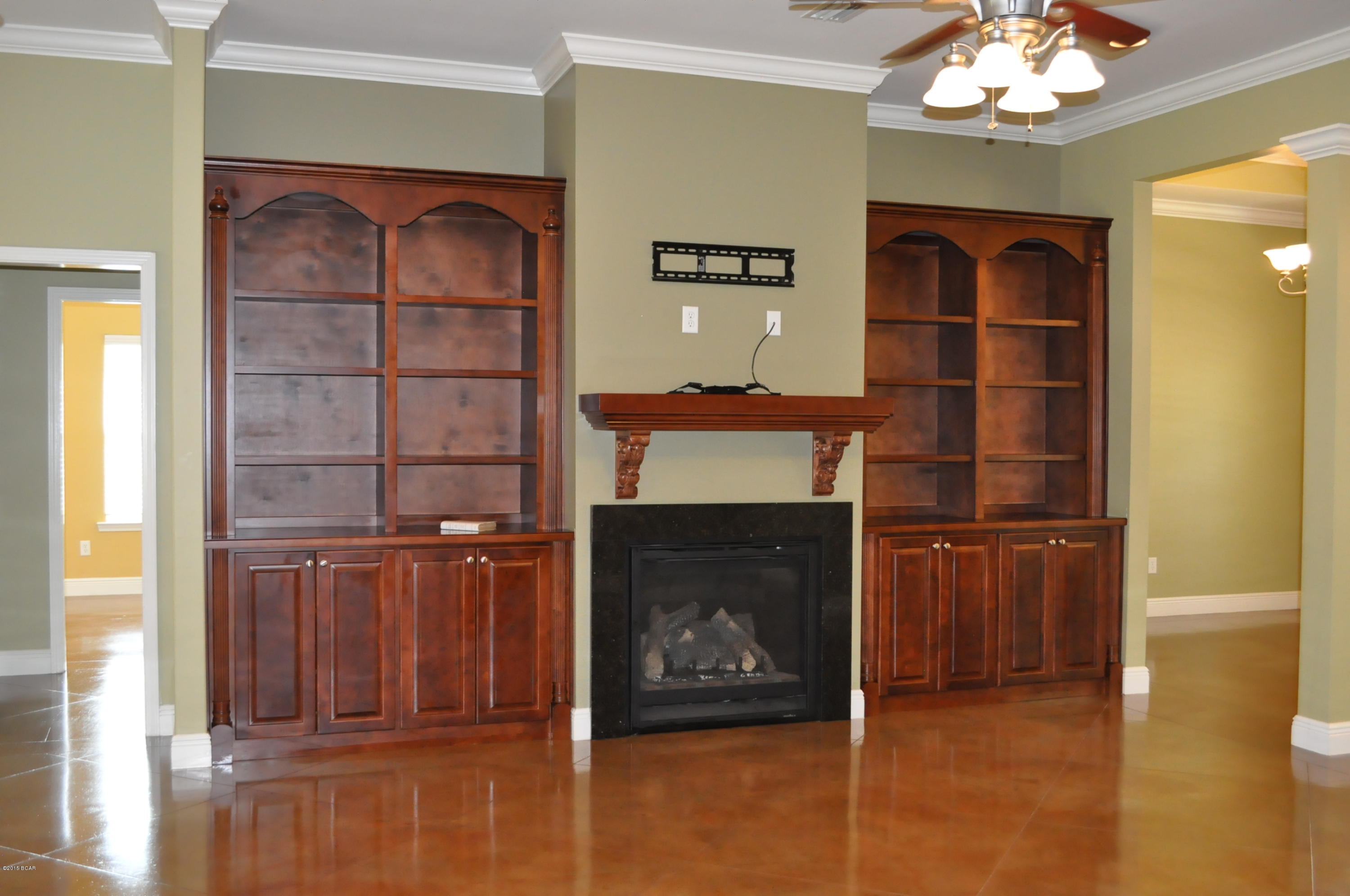 North Bay Estates Unit One - Residential