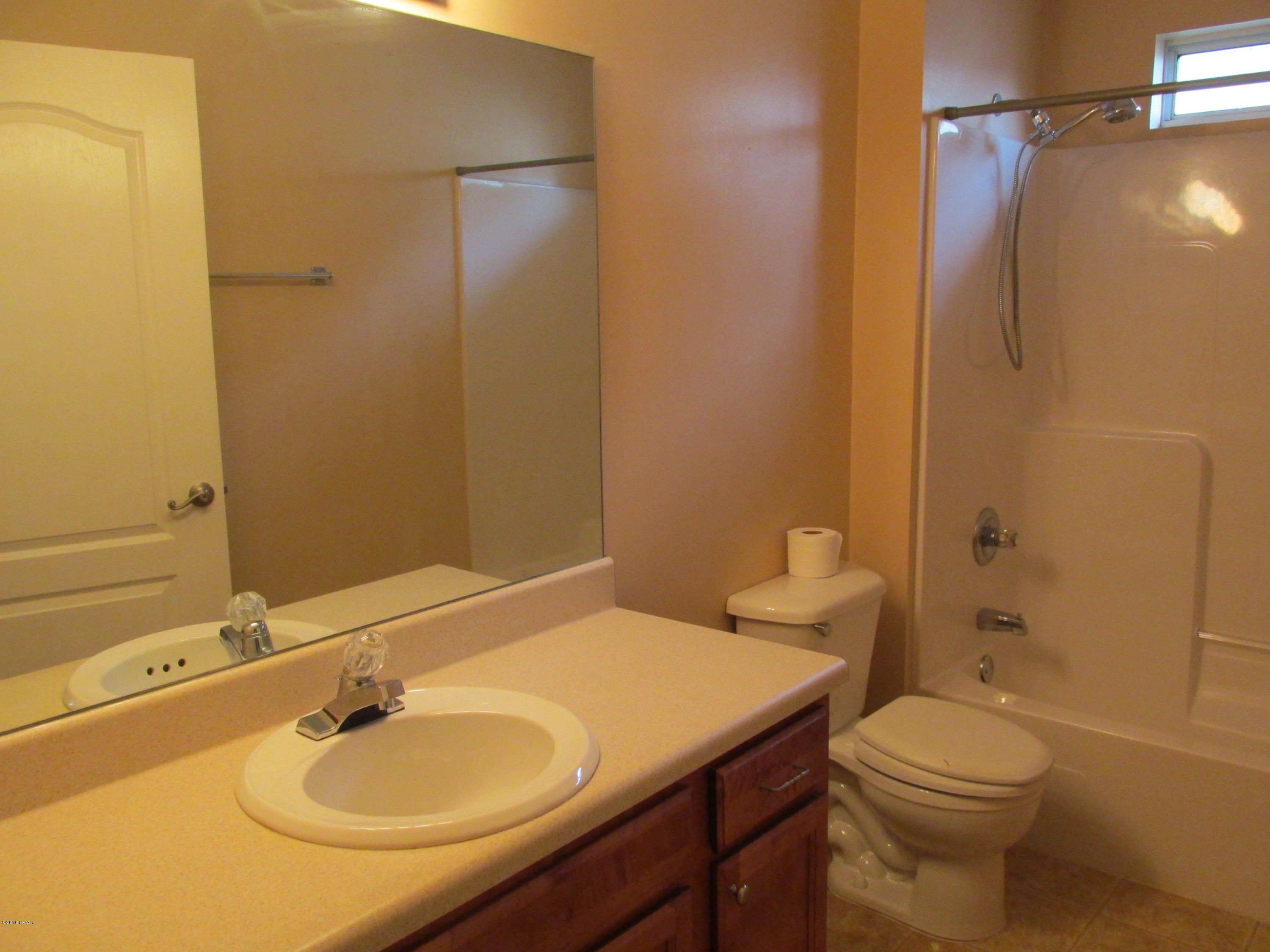 Sweetwater Village N Ph 3 - Residential Lease