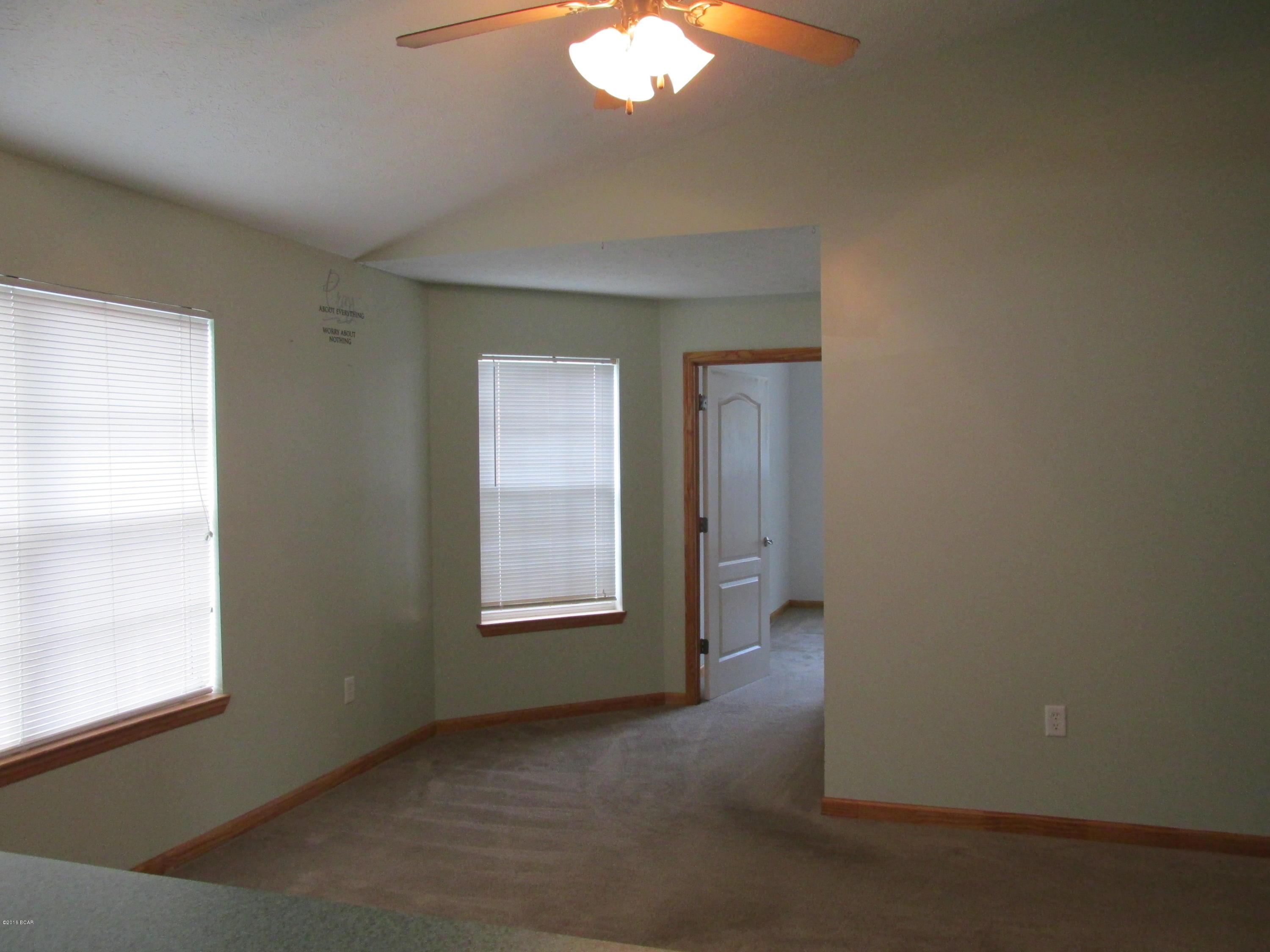 Sweetwater Village N Ph 3 - Residential Lease