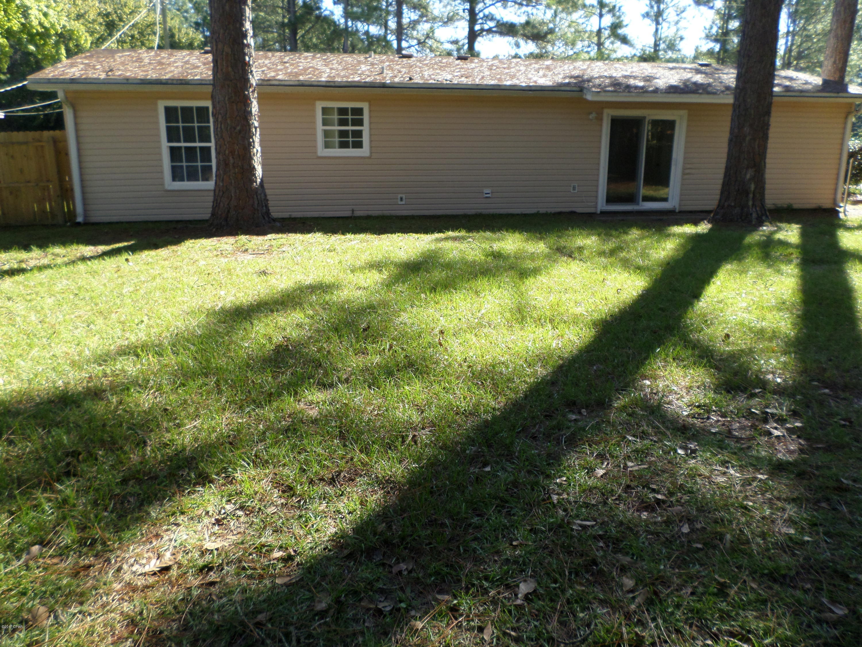 Pinnacle Pines Estate - Residential Lease