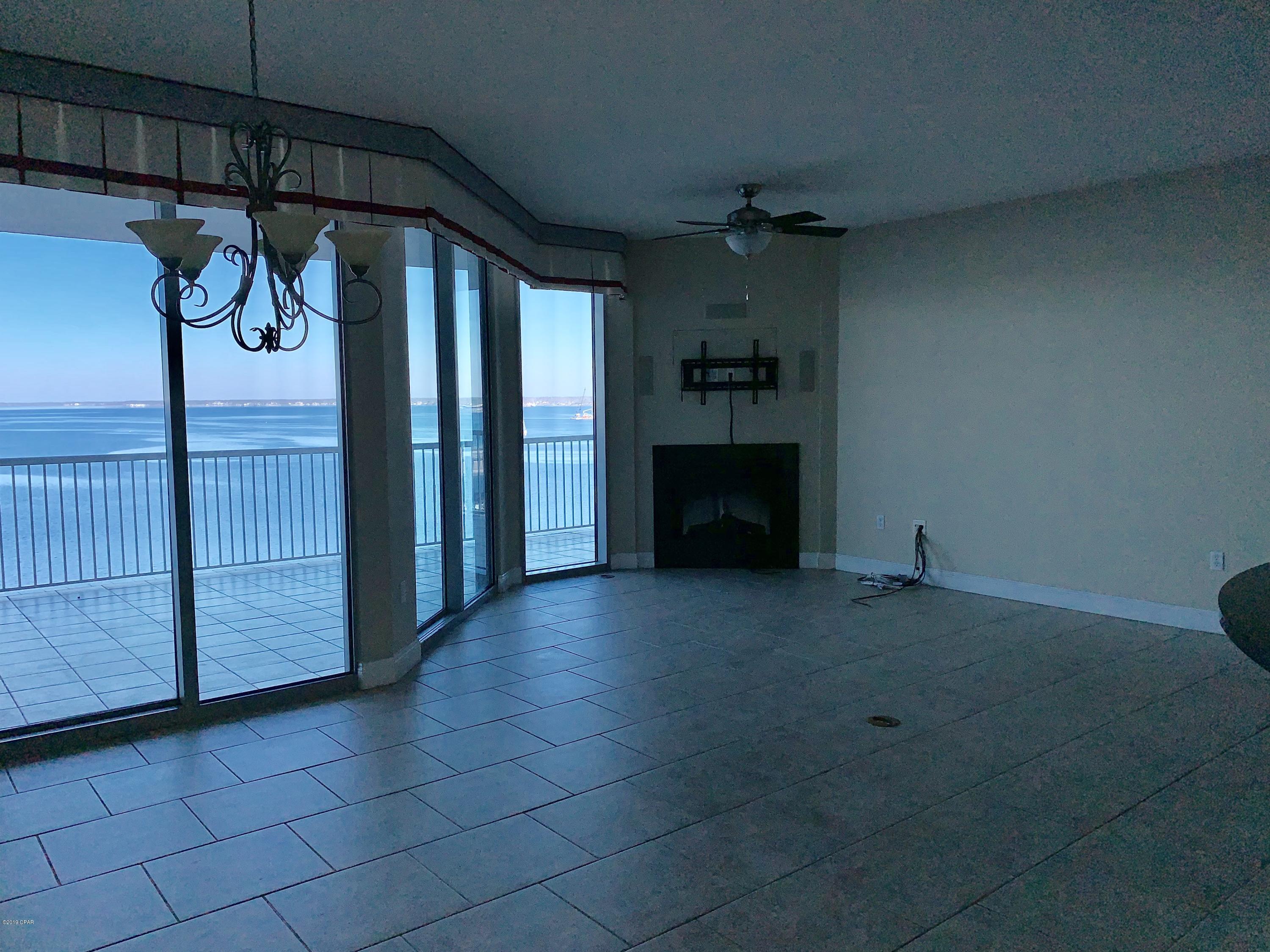 Marina Landing - Residential