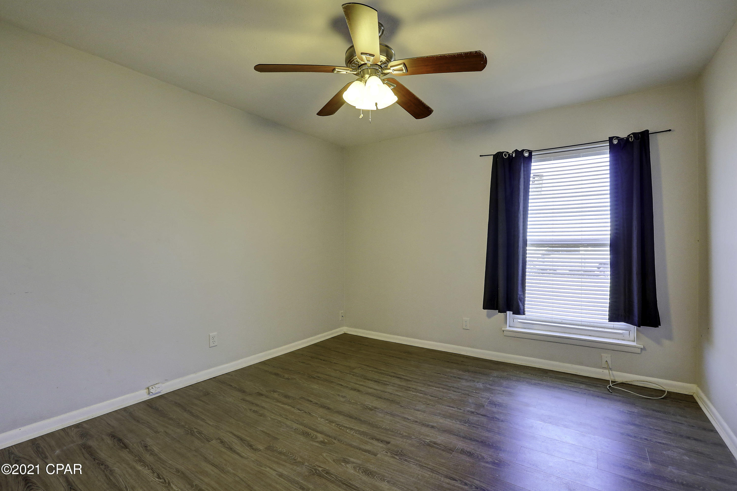 Forest Hills Unit 1 - Residential