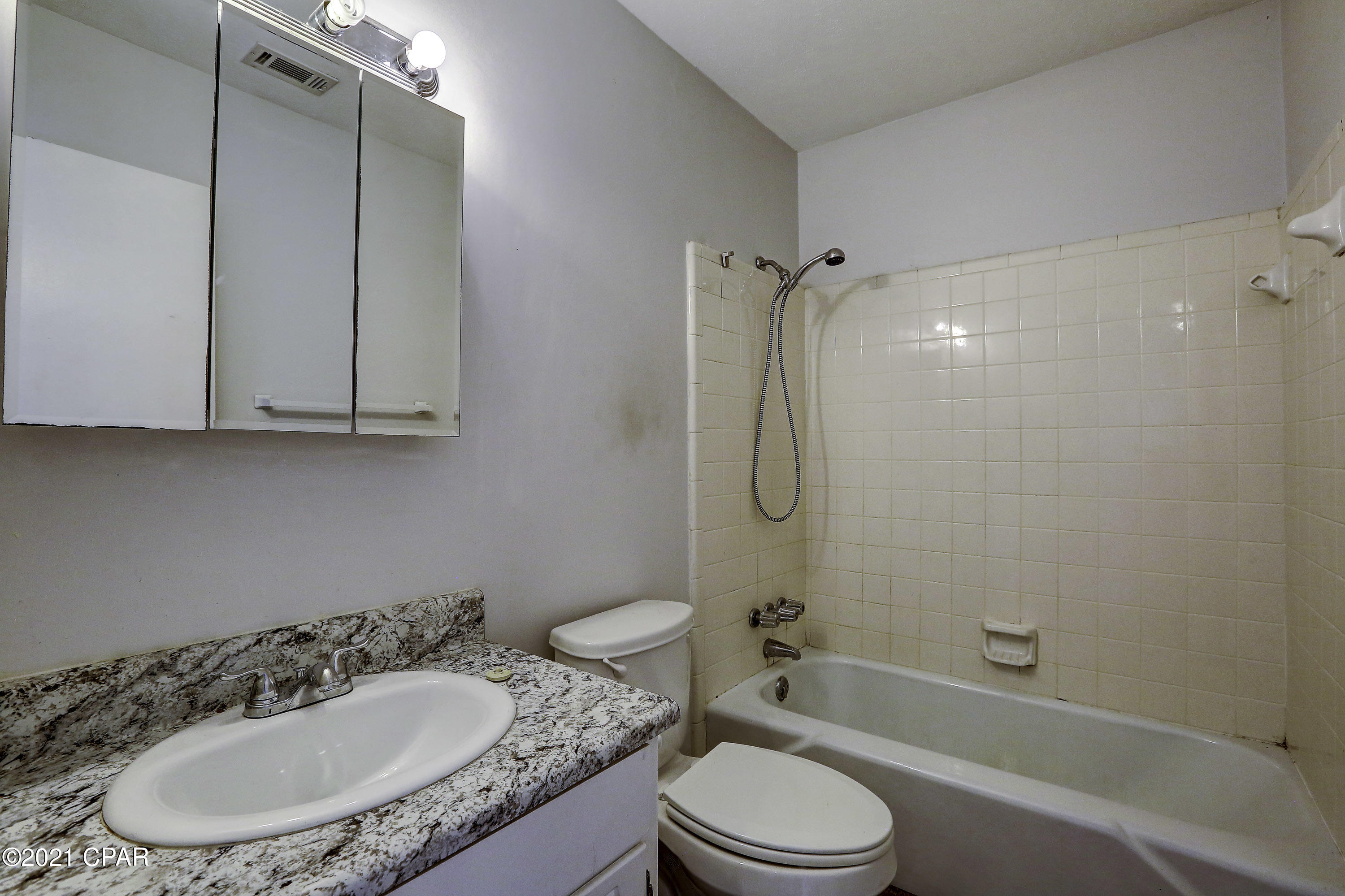 Forest Hills Unit 1 - Residential
