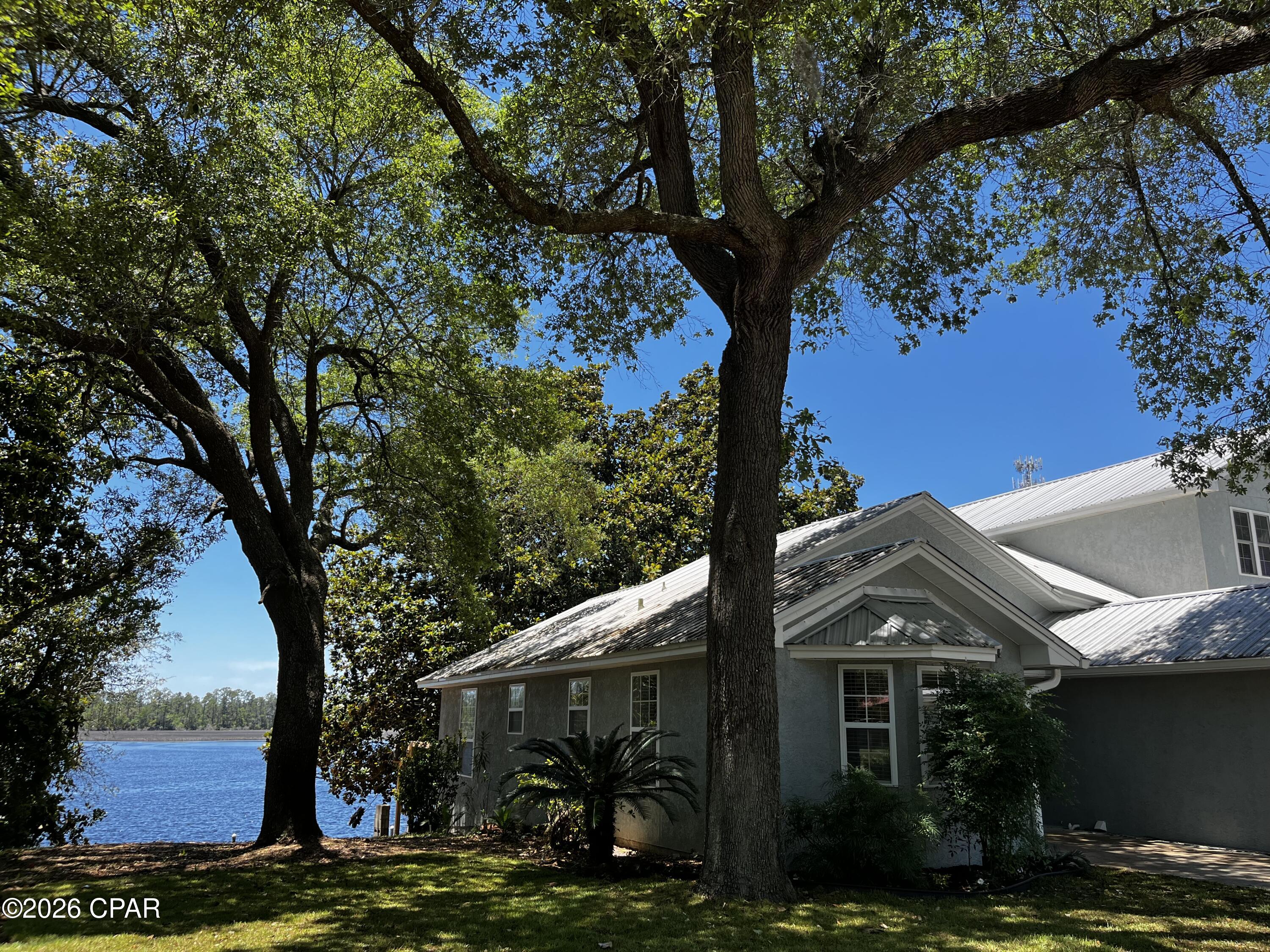 Burnt Mill Creek - Residential