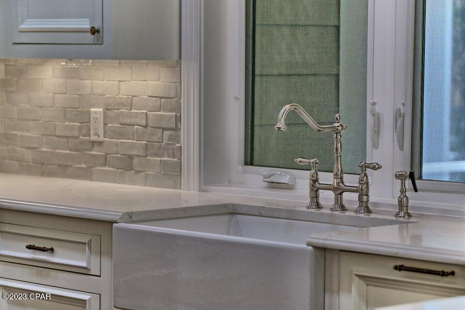 Whites Gulfview Estates - Residential