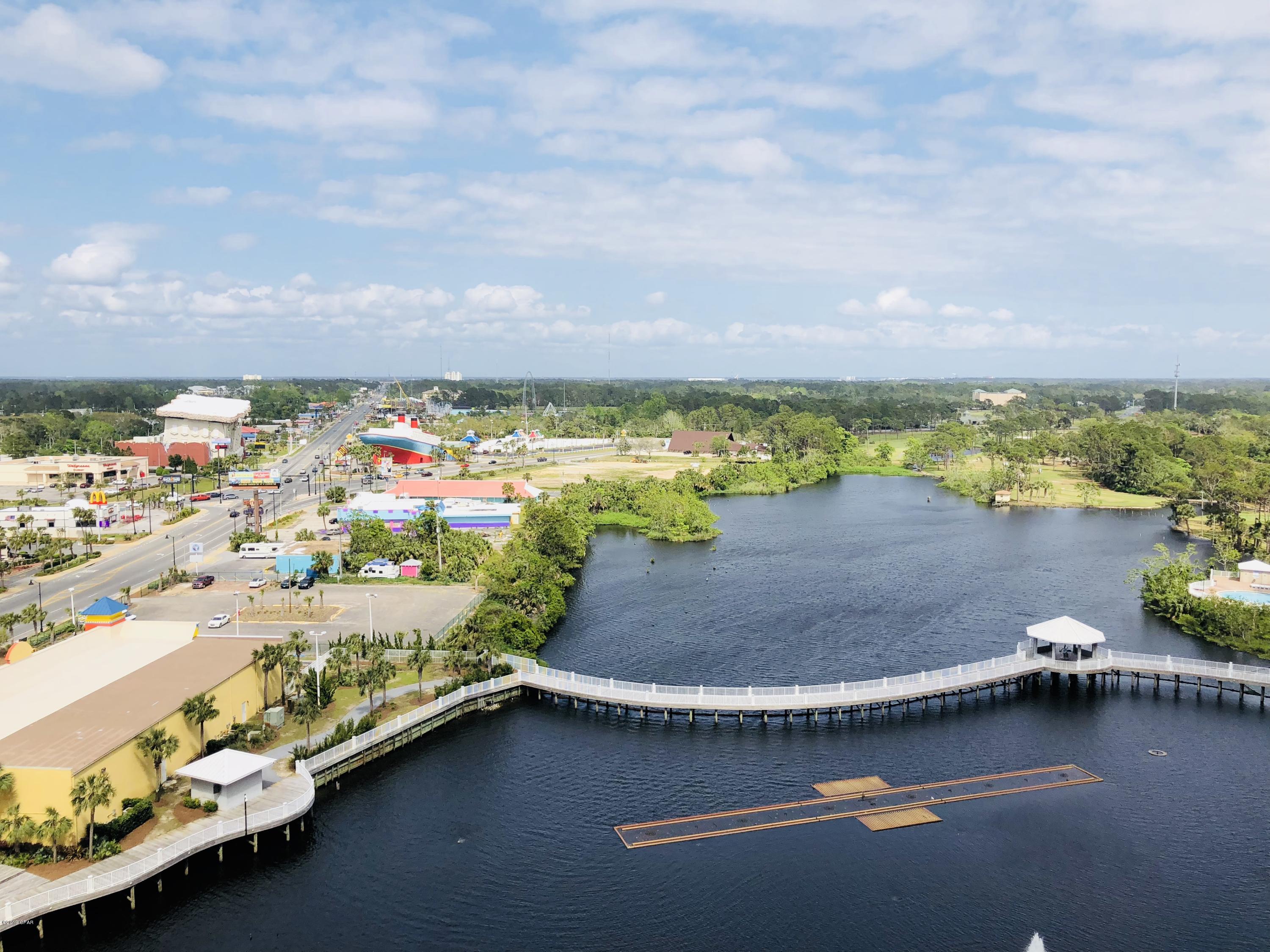 Laketown Wharf - Residential