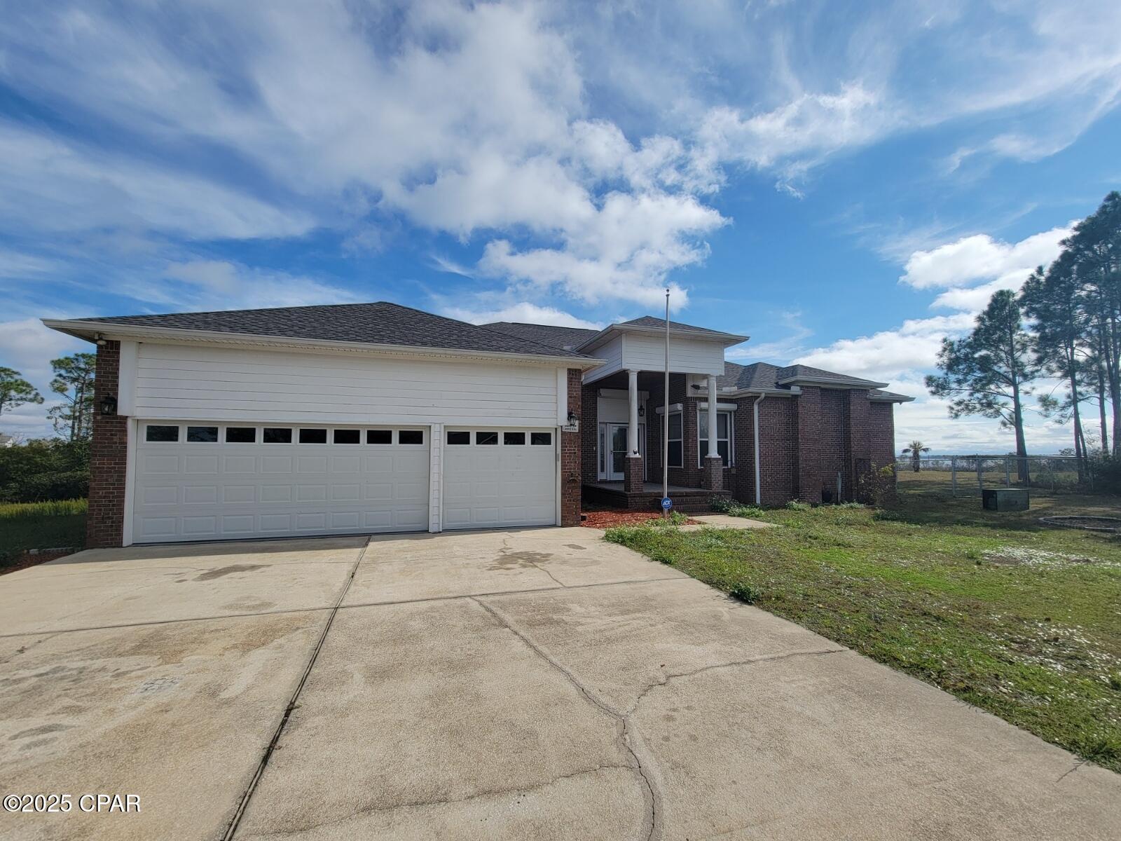 [No Recorded Subdiv] - Residential Lease