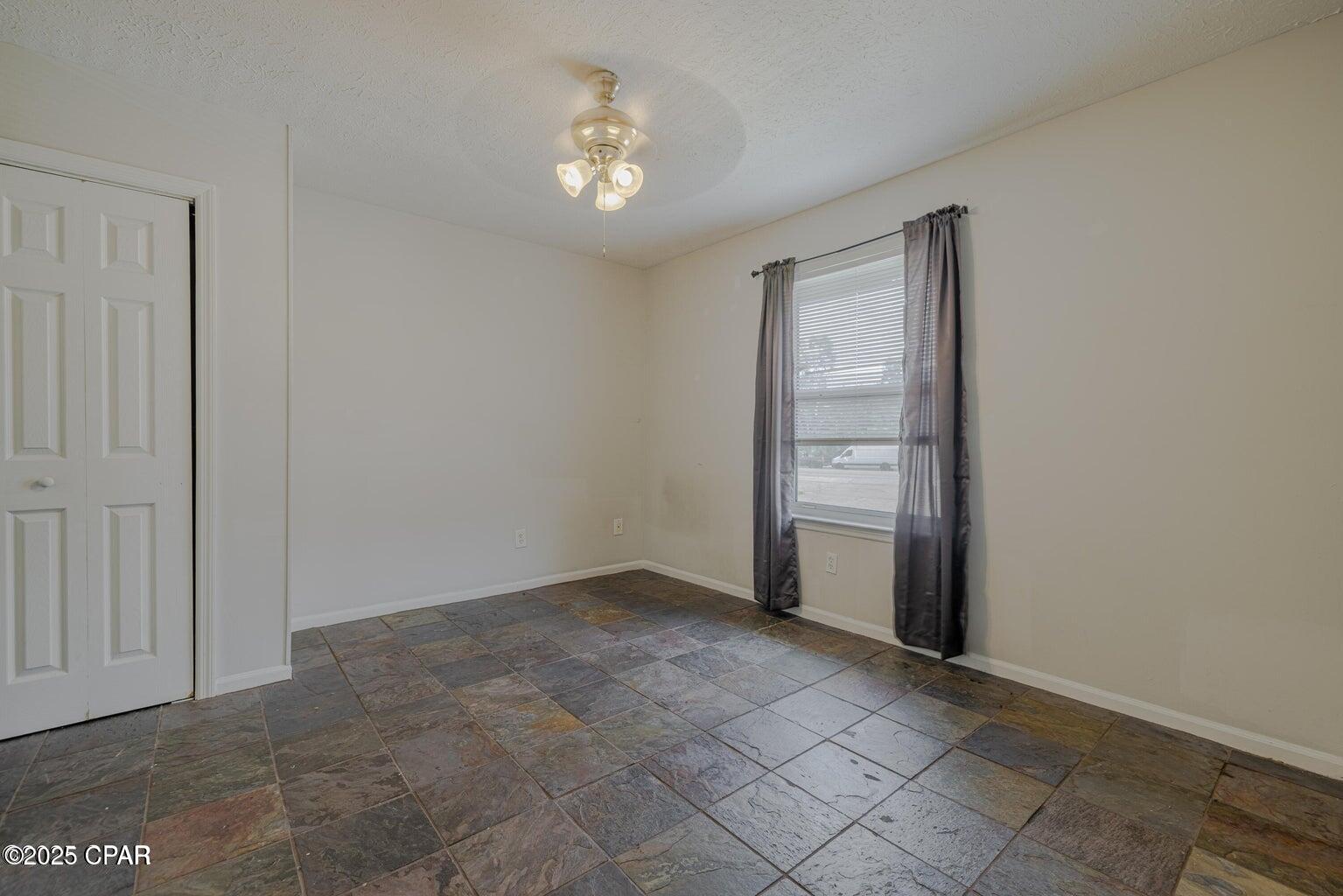 Greenwood Estates 5 - Residential Lease