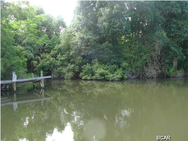 N Mooretown - Commercial Sale