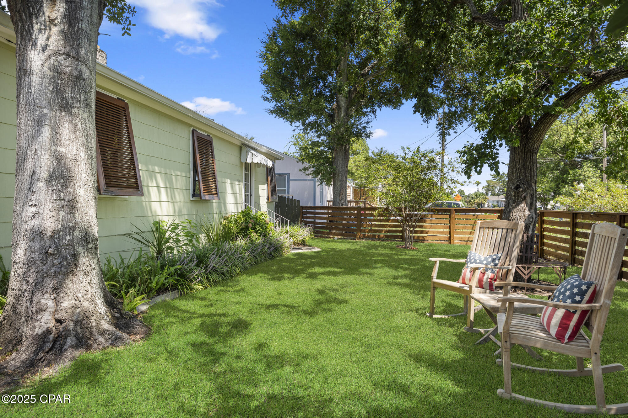 Lakeside - Residential