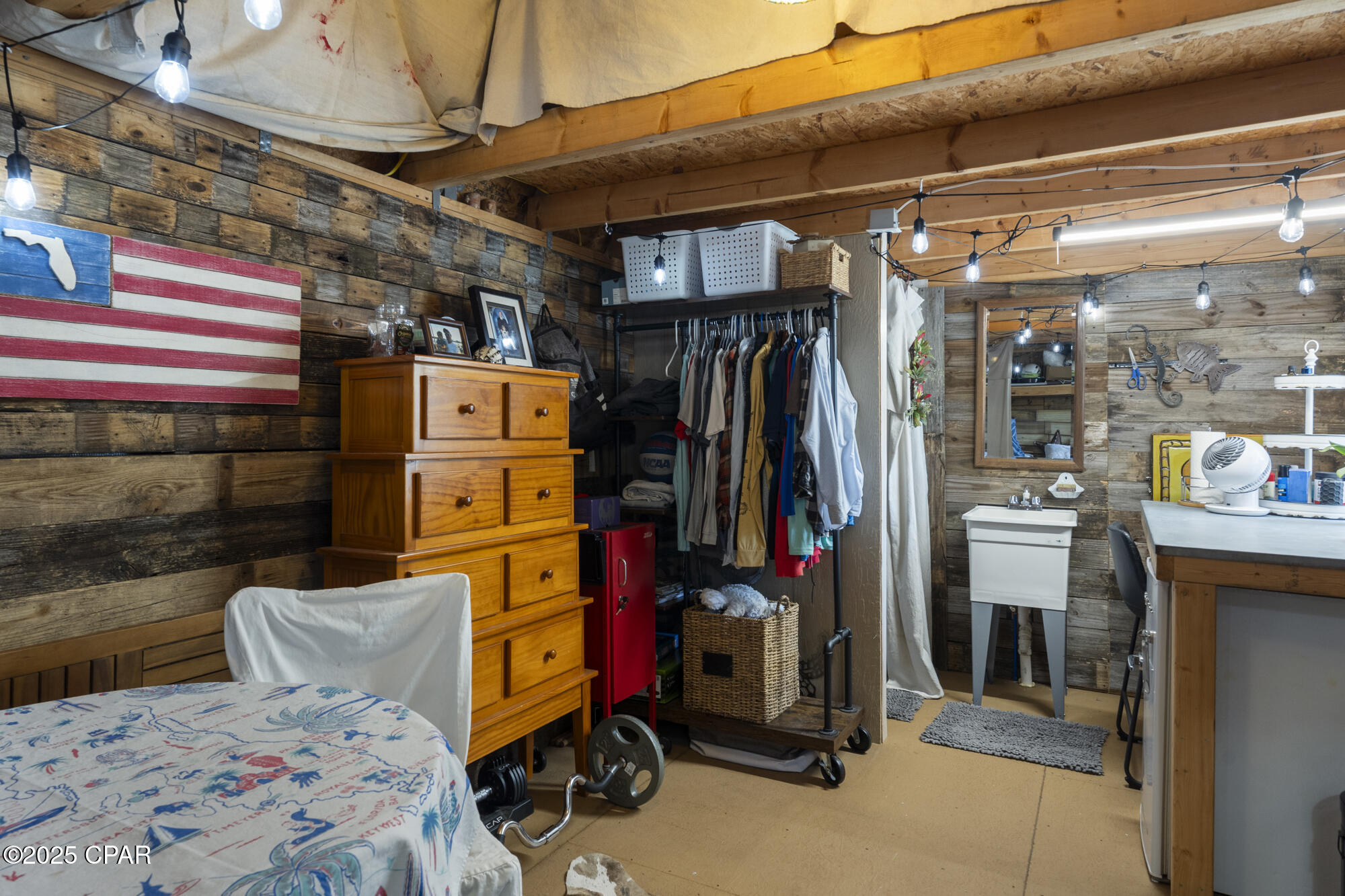 Lakeside - Residential