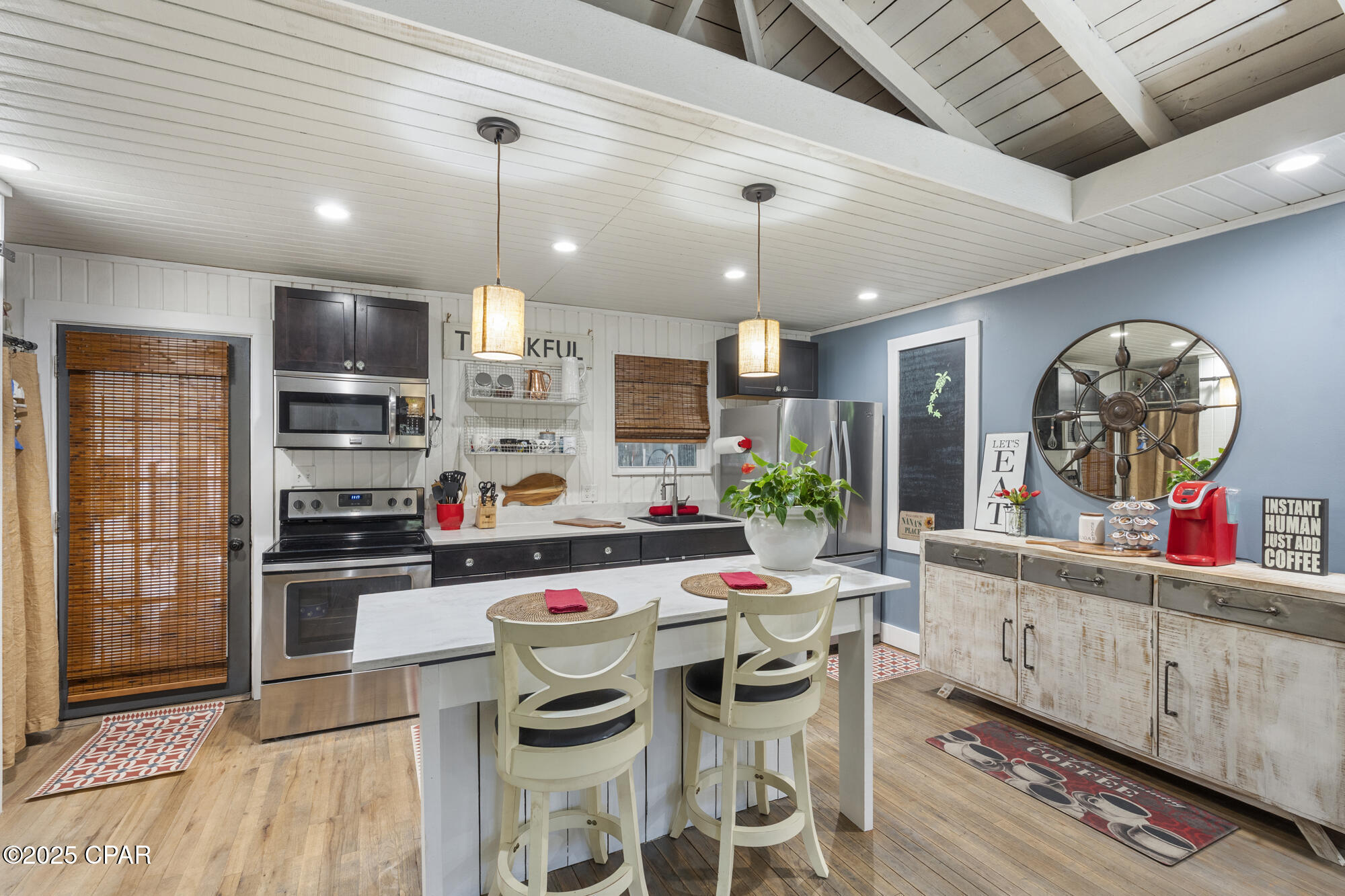 Lakeside - Residential