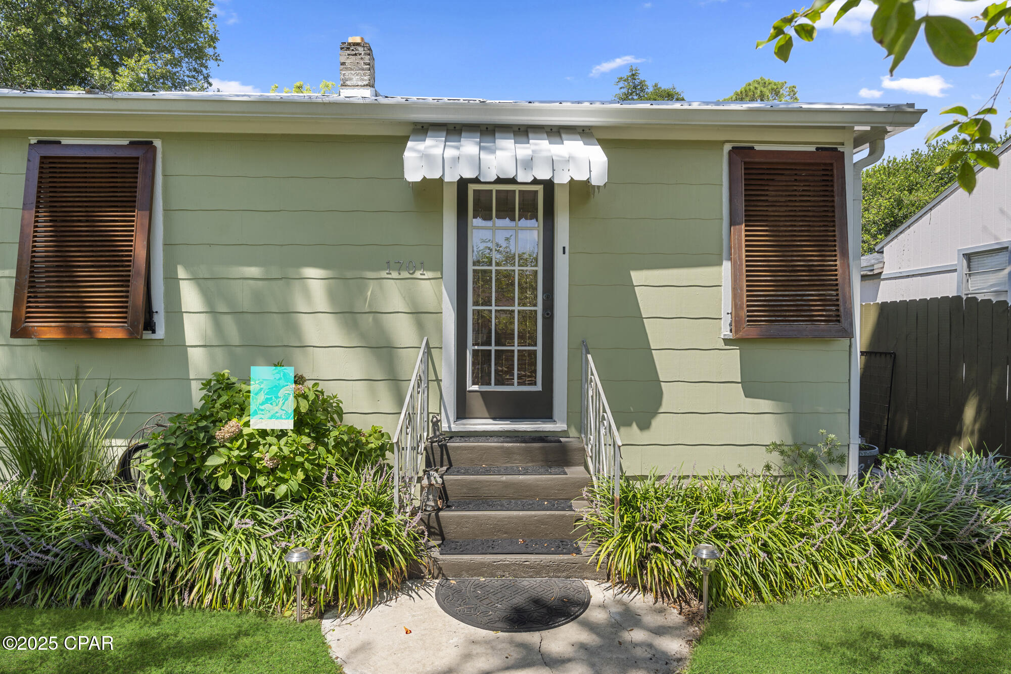 Lakeside - Residential