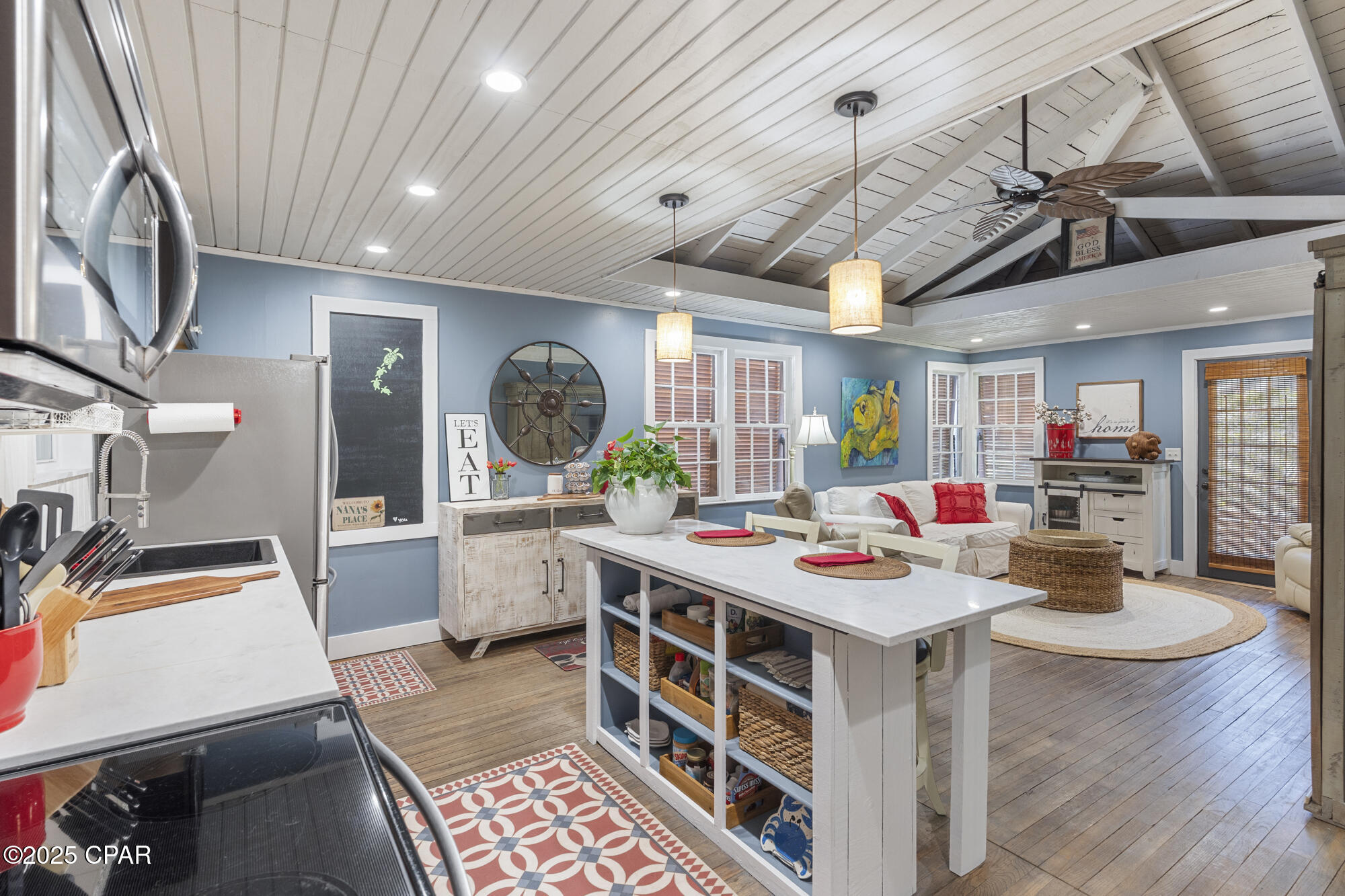 Lakeside - Residential